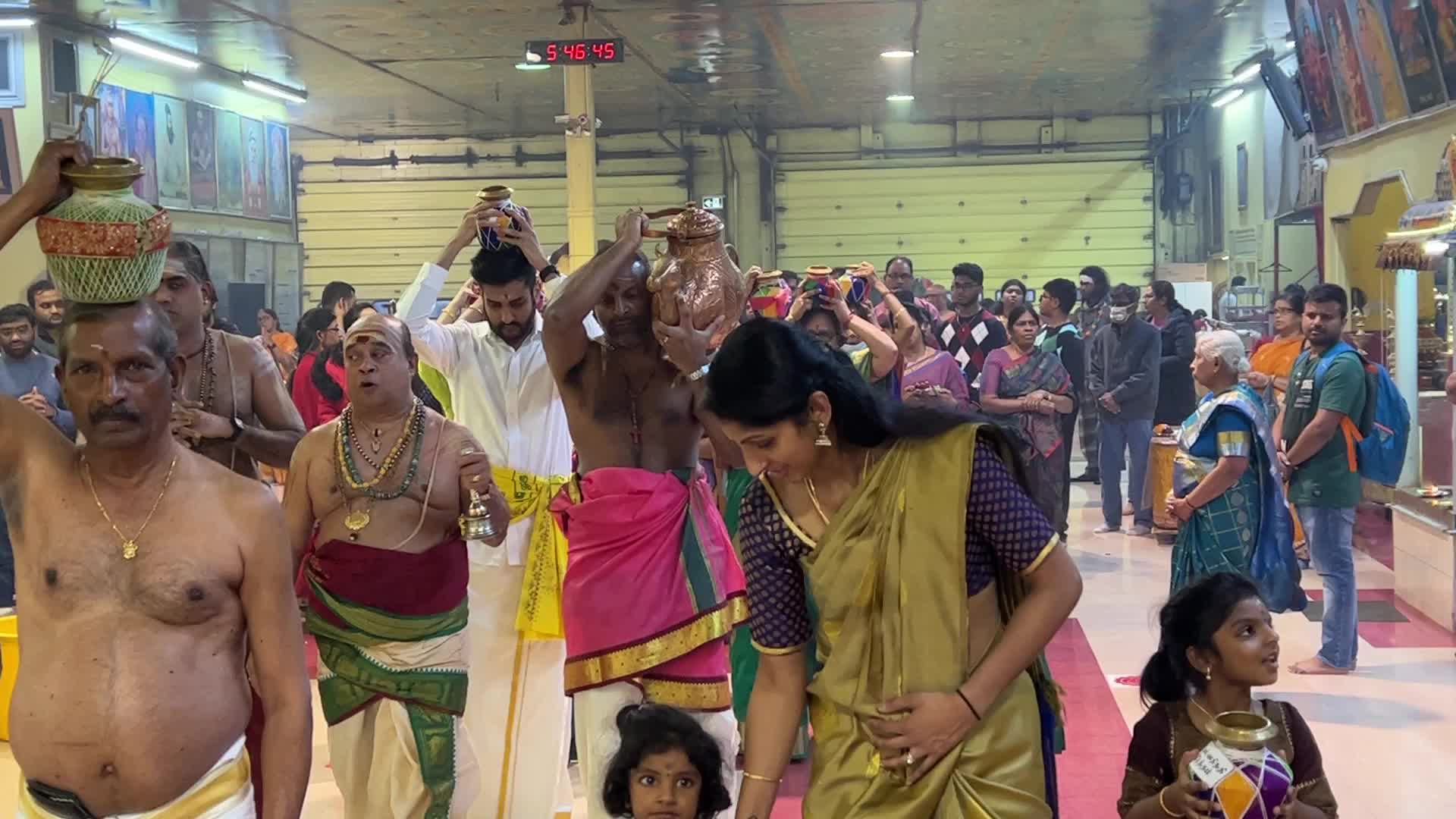 Tamil Hindus Celebrate Maha Shivratri