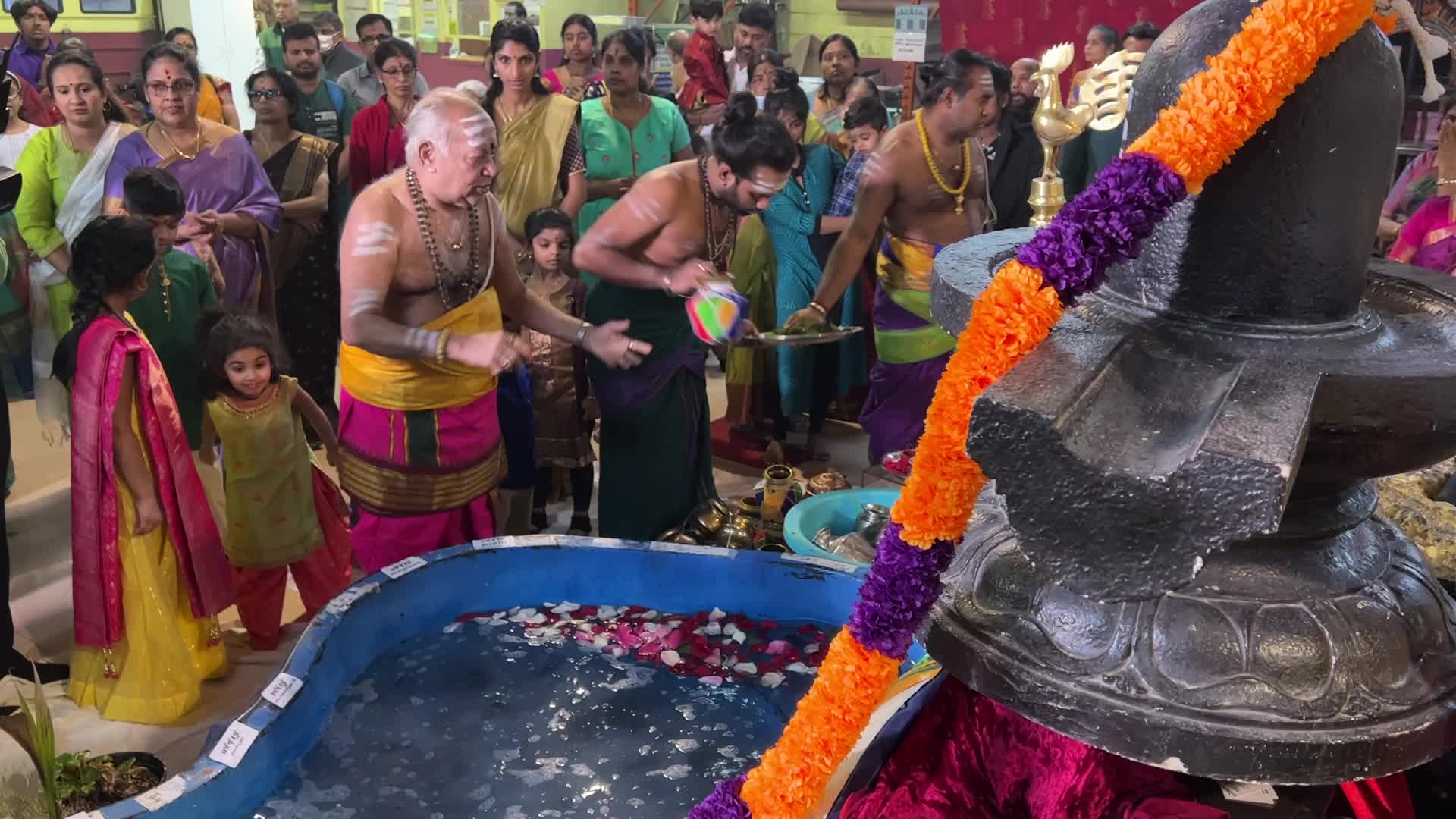 Tamil Hindus Celebrate Maha Shivratri