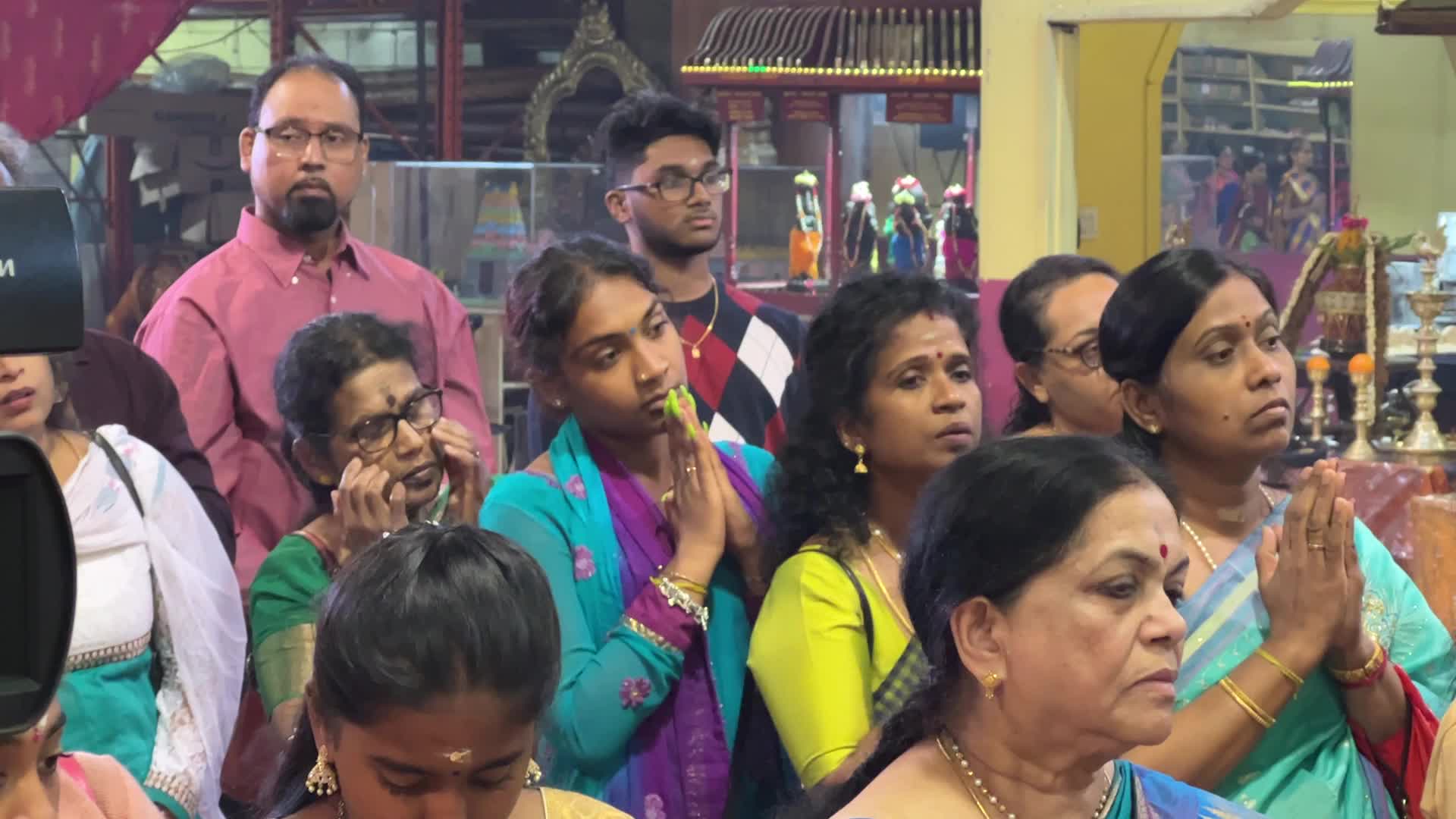 Tamil Hindus Celebrate Maha Shivratri