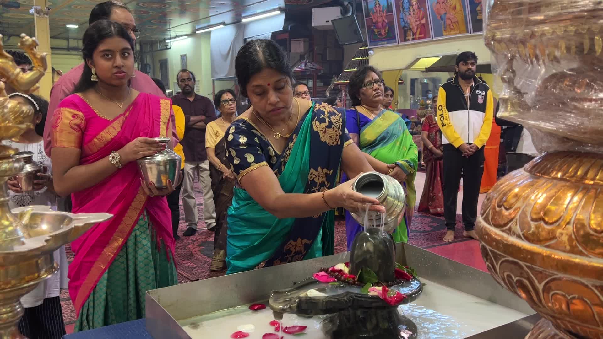 Tamil Hindus Celebrate Maha Shivratri