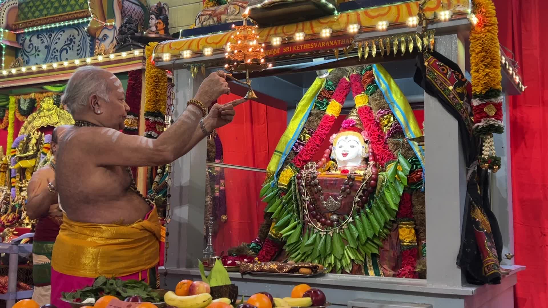 Tamil Hindus Celebrate Maha Shivratri