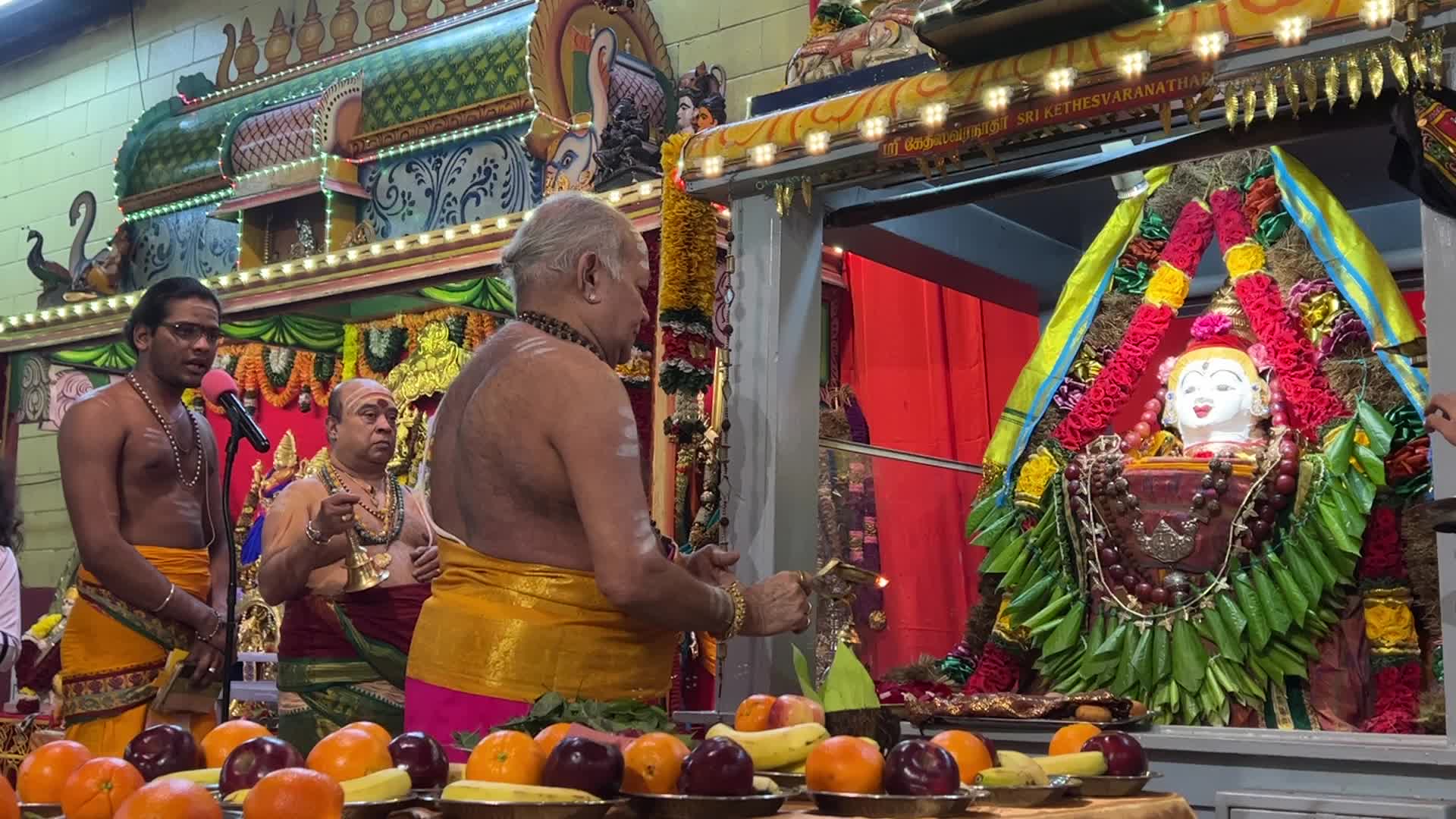 Tamil Hindus Celebrate Maha Shivratri