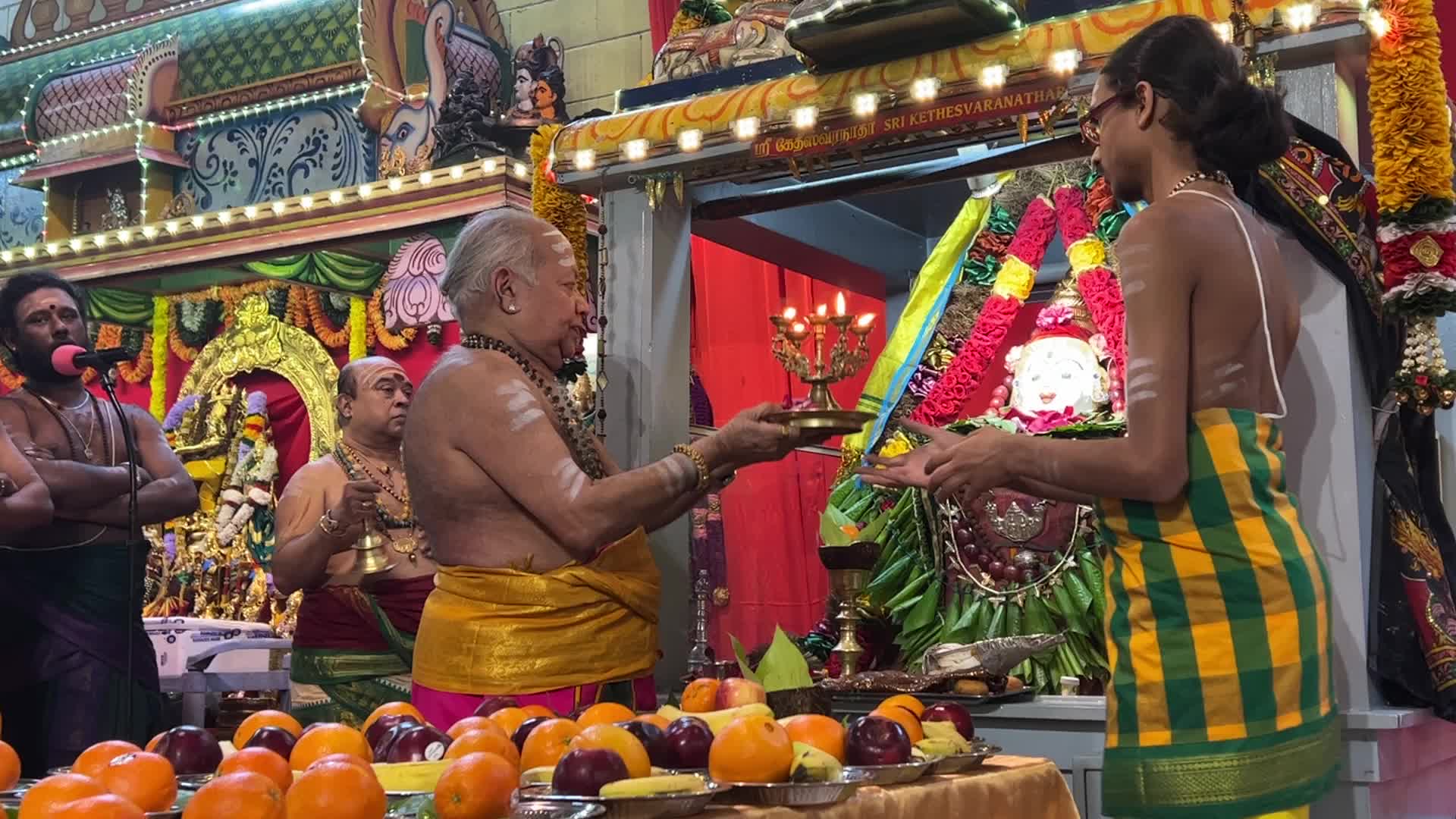 Tamil Hindus Celebrate Maha Shivratri