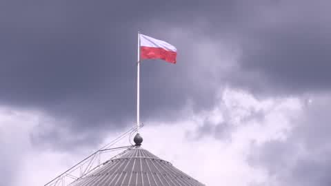 Polish flag flies at Parliament