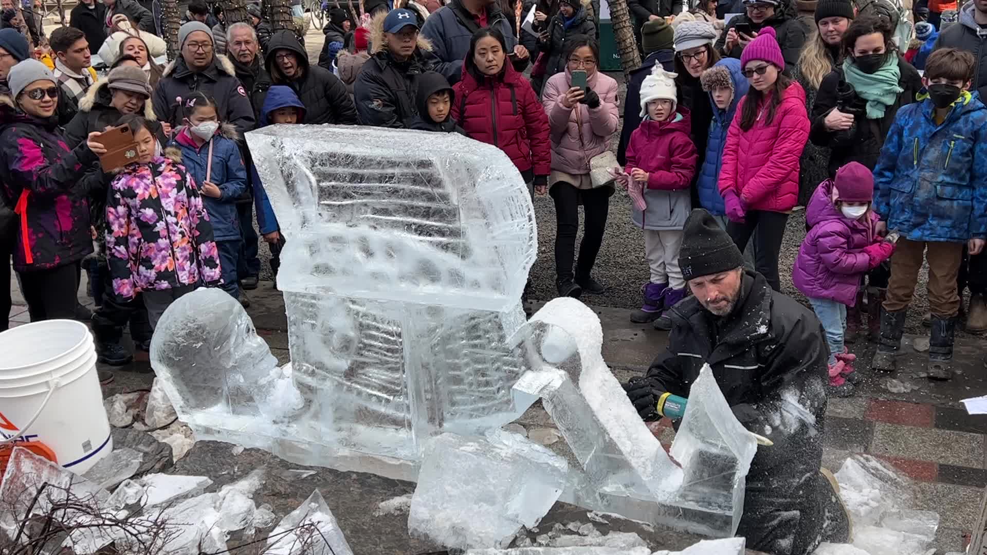 Ice sculpture carving in Toronto, Canada