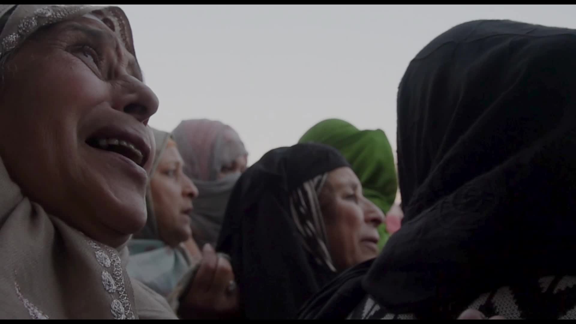 Friday following of Miraj in Srinagar, India