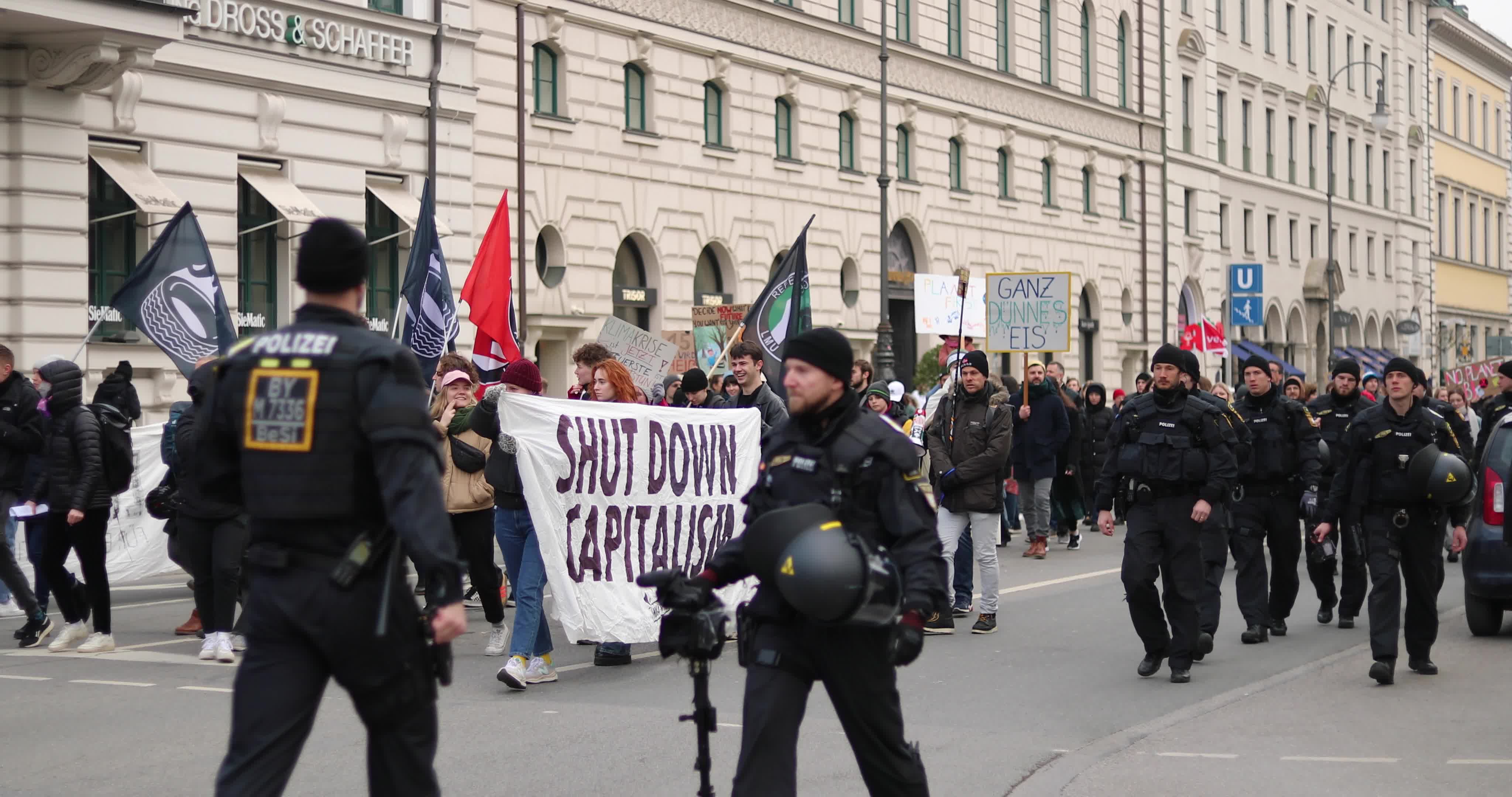 Verdi & Fridays for Future Global Climate Strike in Munich