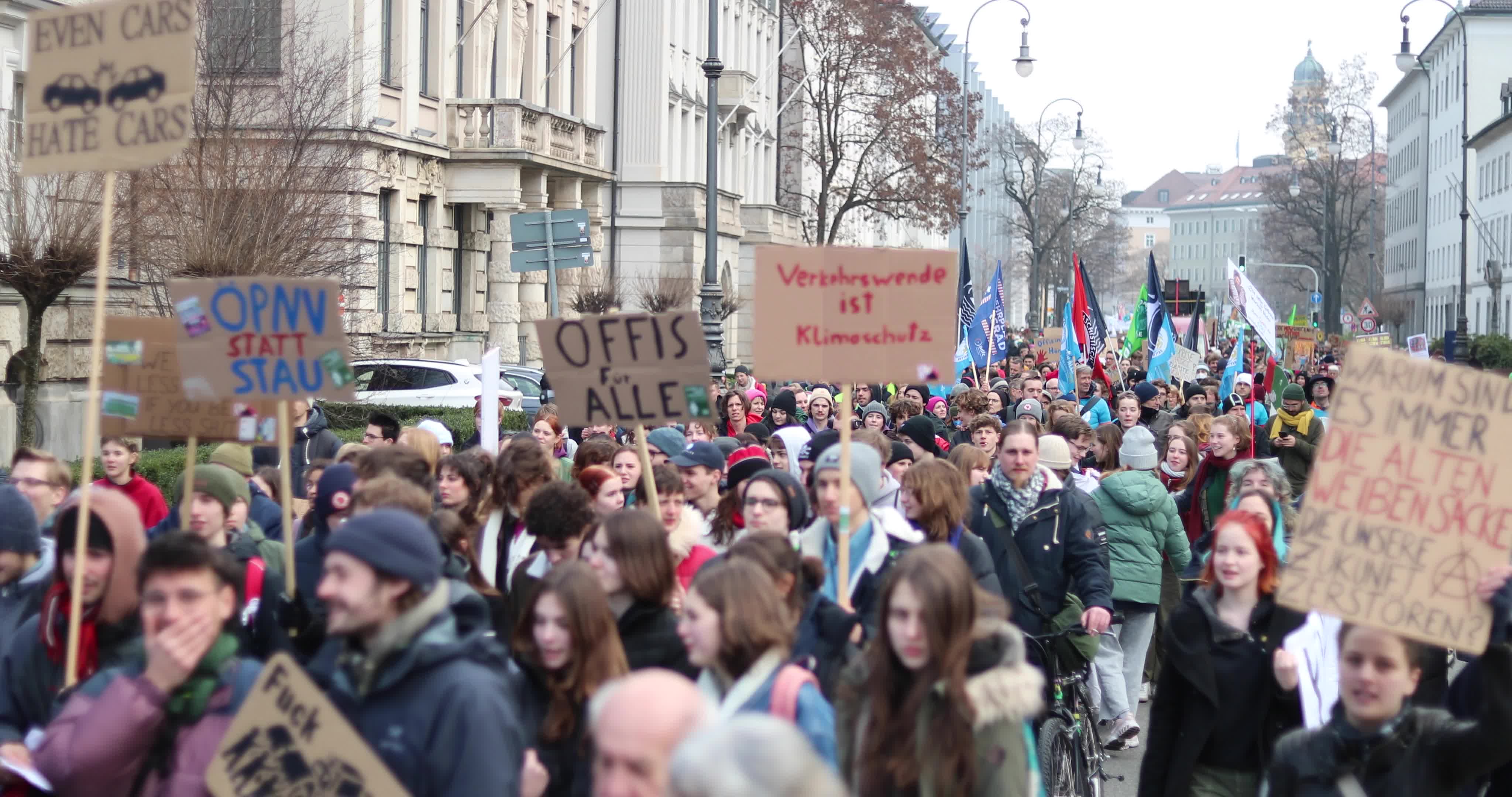 Verdi & Fridays for Future Global Climate Strike in Munich