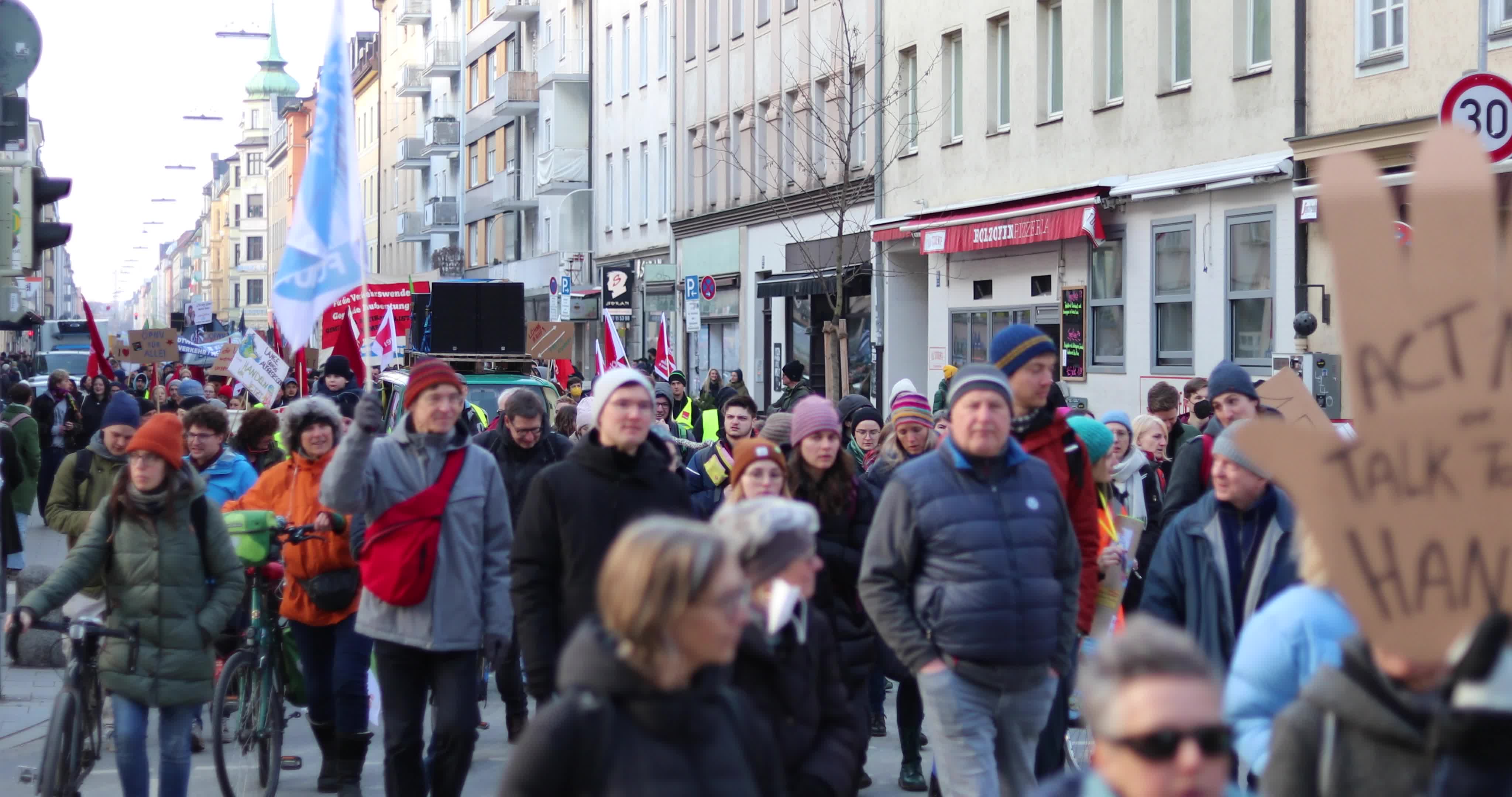 Verdi & Fridays for Future Global Climate Strike in Munich