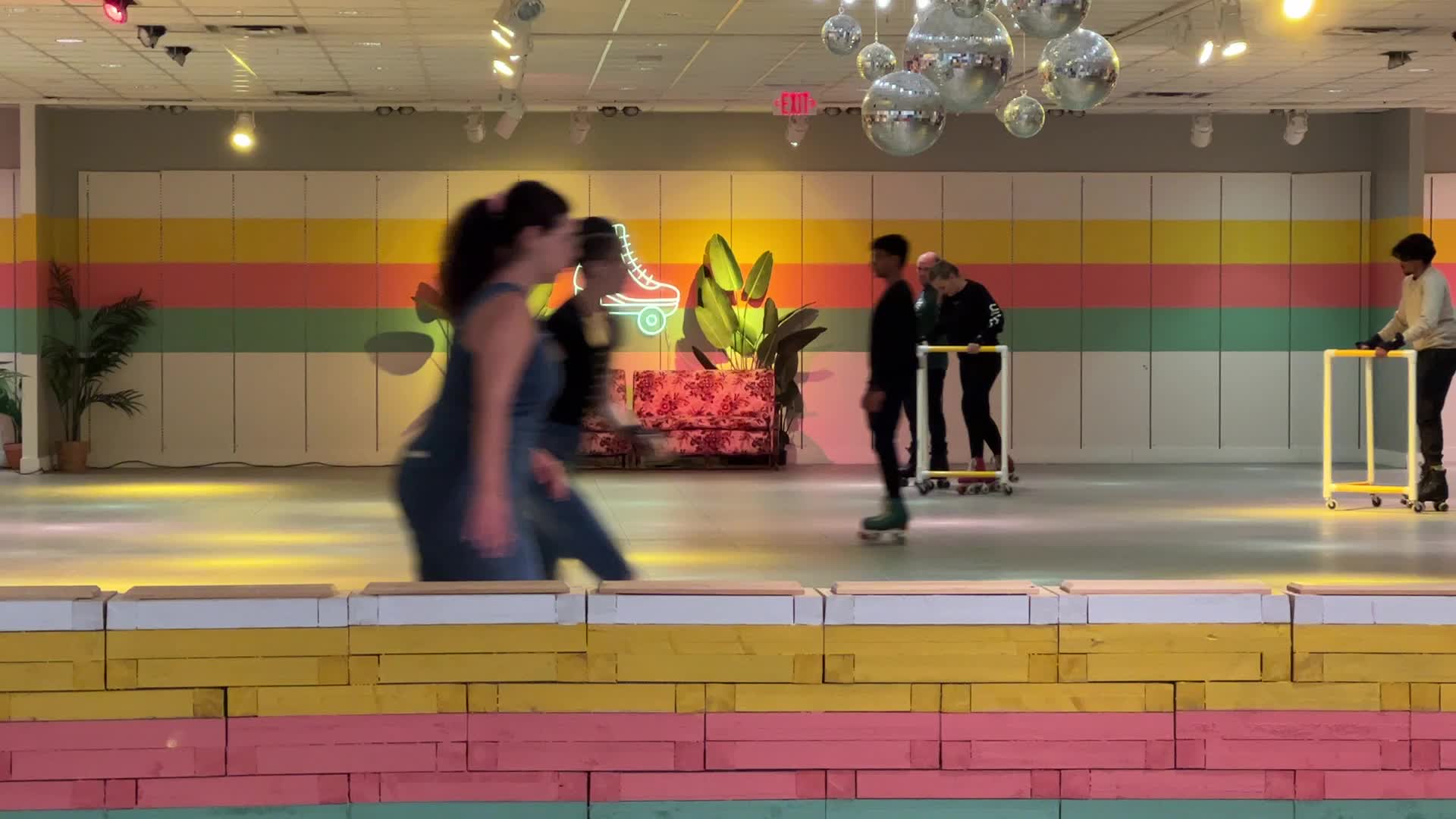 Roller skating in Toronto