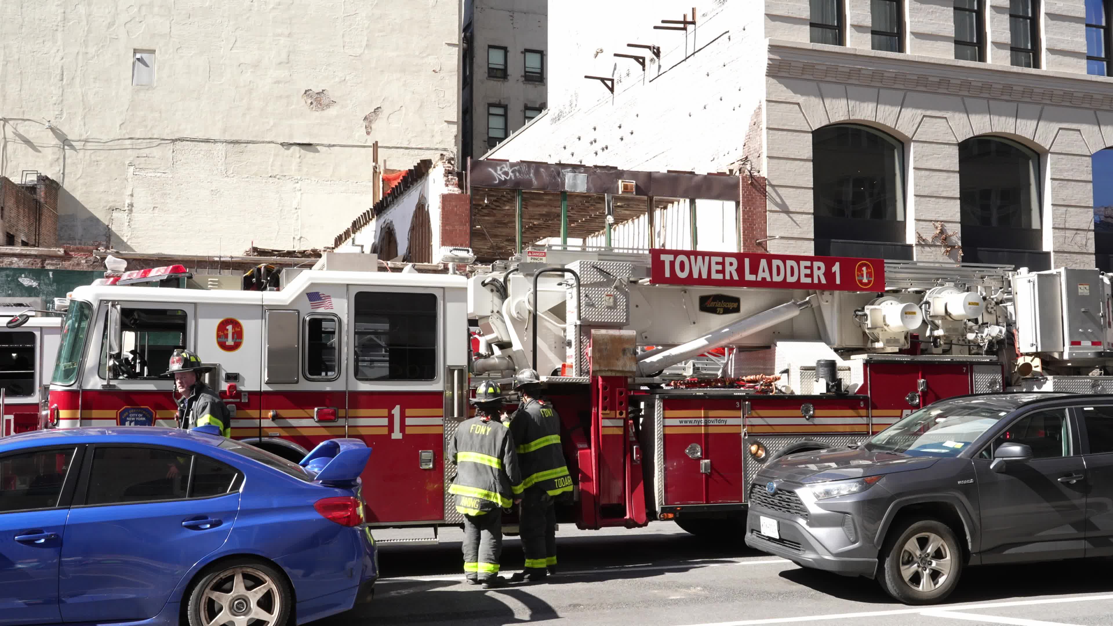 1 dead after wall collapses onto construction workers in SoHo