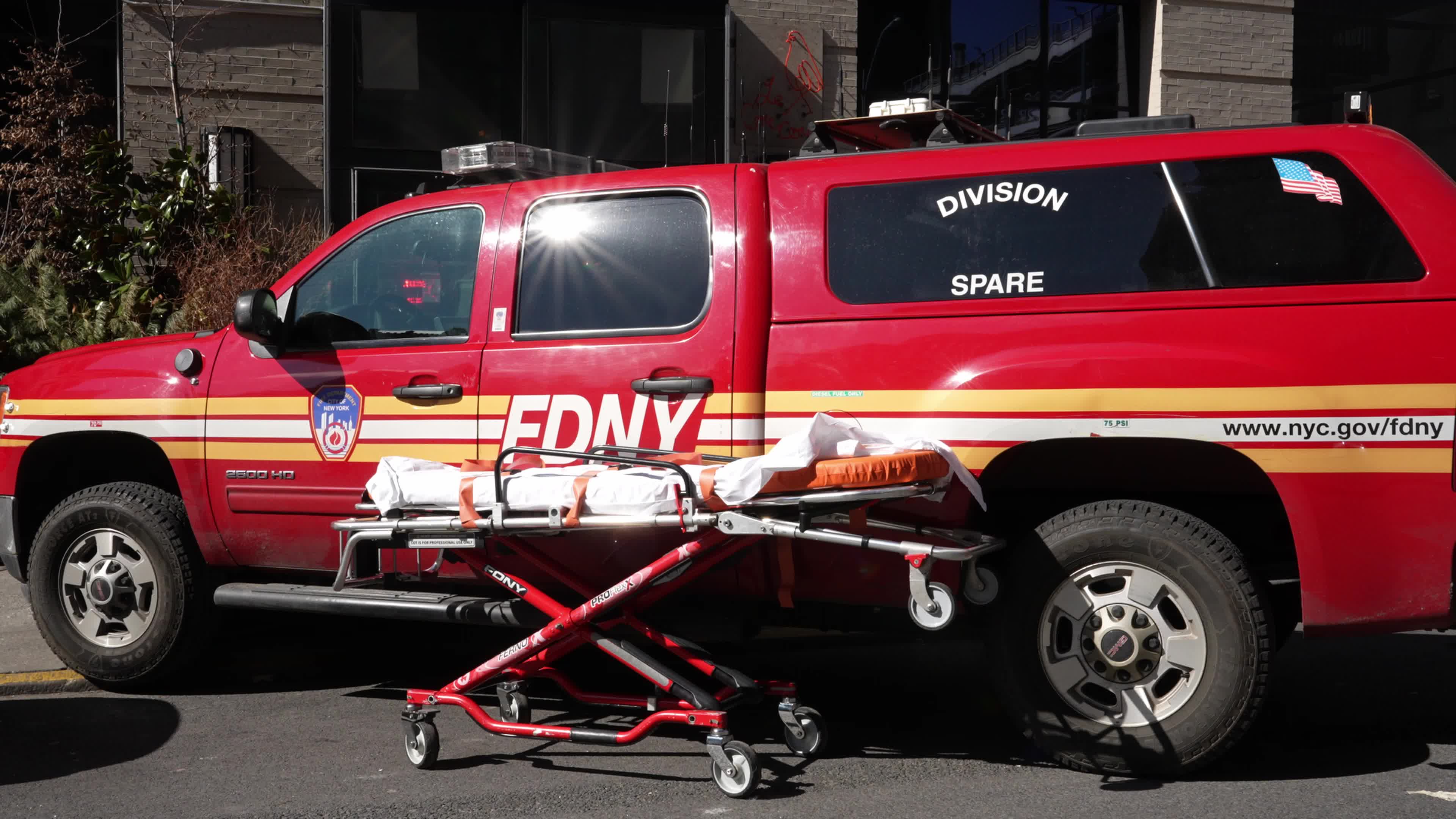 1 dead after wall collapses onto construction workers in SoHo