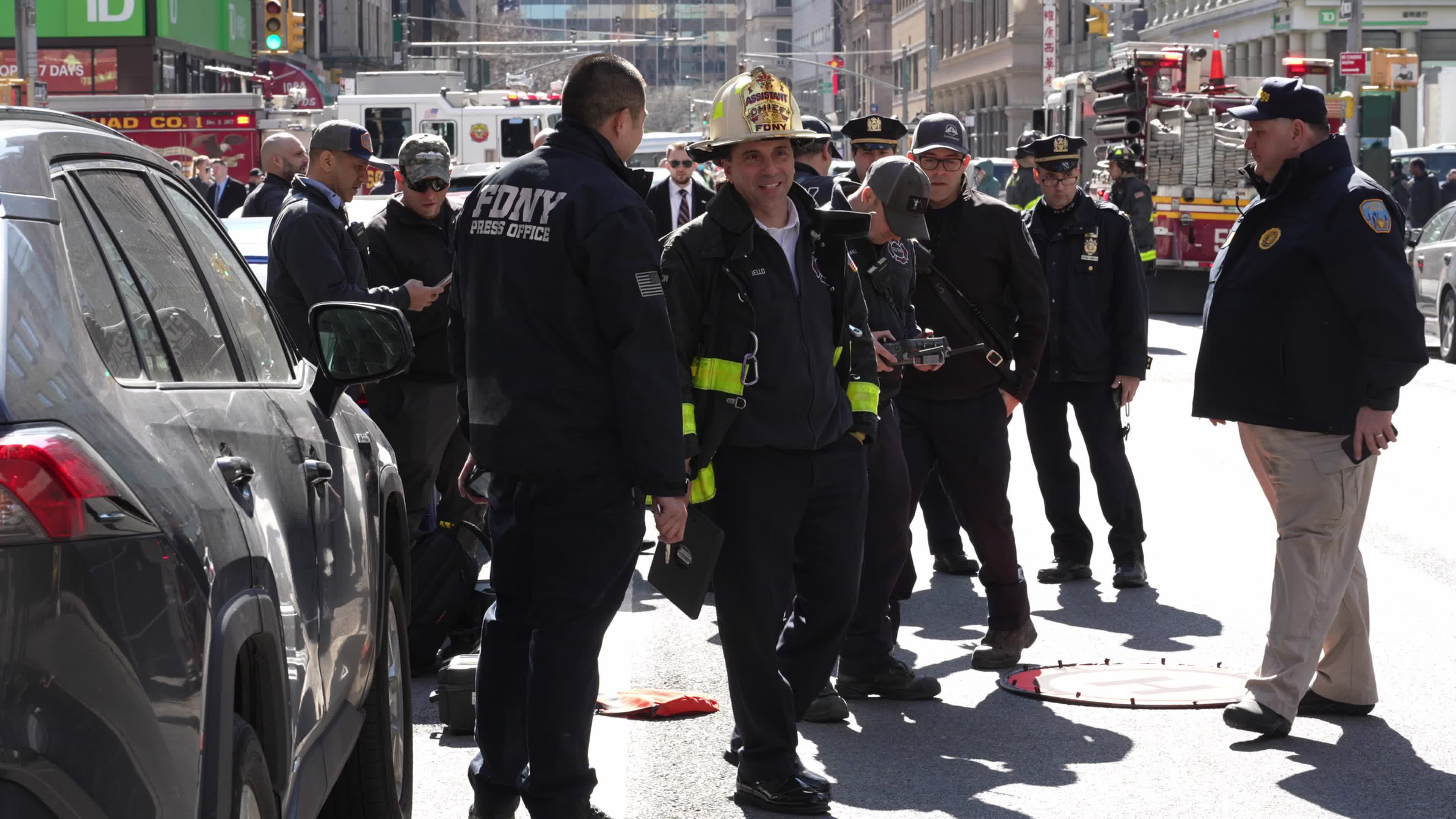 1 dead after wall collapses onto construction workers in SoHo
