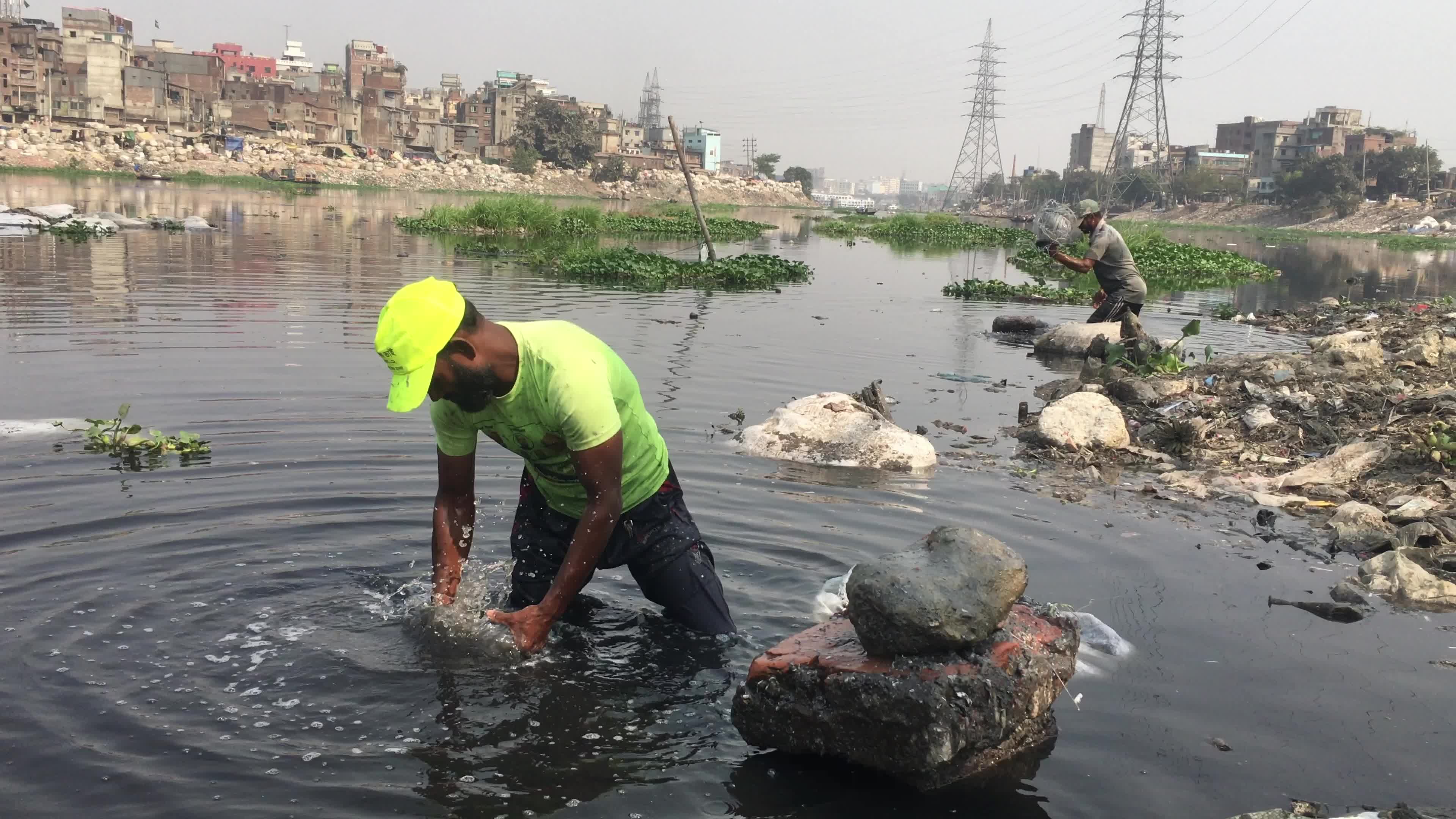 River pollution in Dhaka