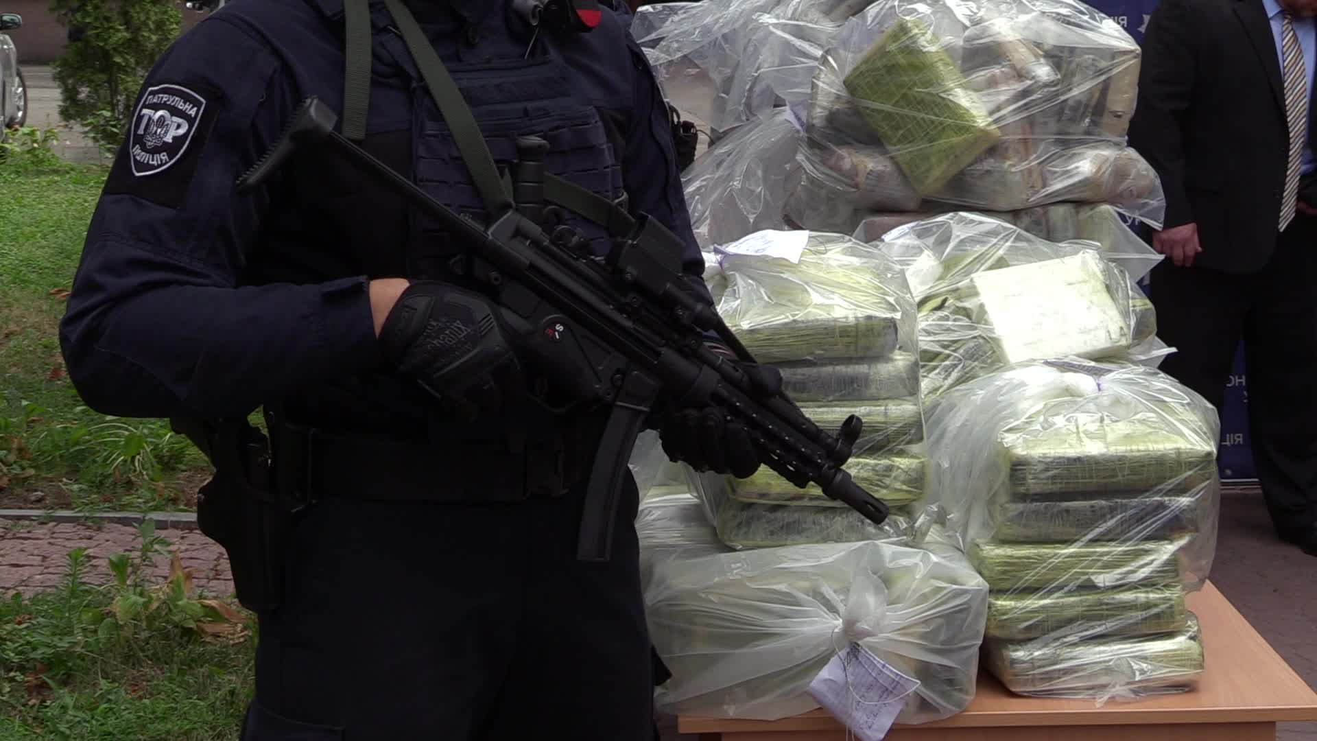 Ukrainian police seized 400 kg of cocaine