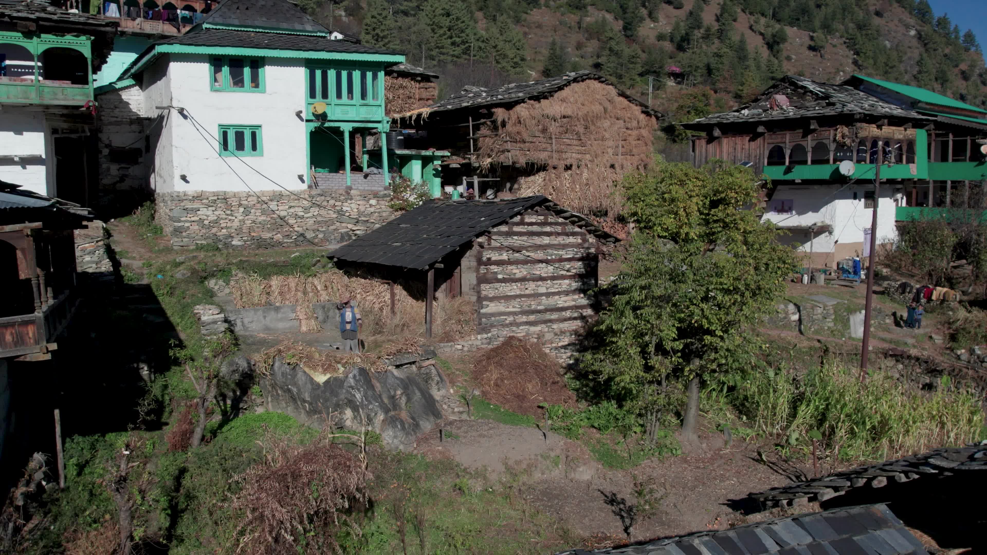 Remote Himalayan Village - Behlo: 4K video which gives a Rare Glimpse into the Simple Life of the Himalayan Village with Traditional Houses 