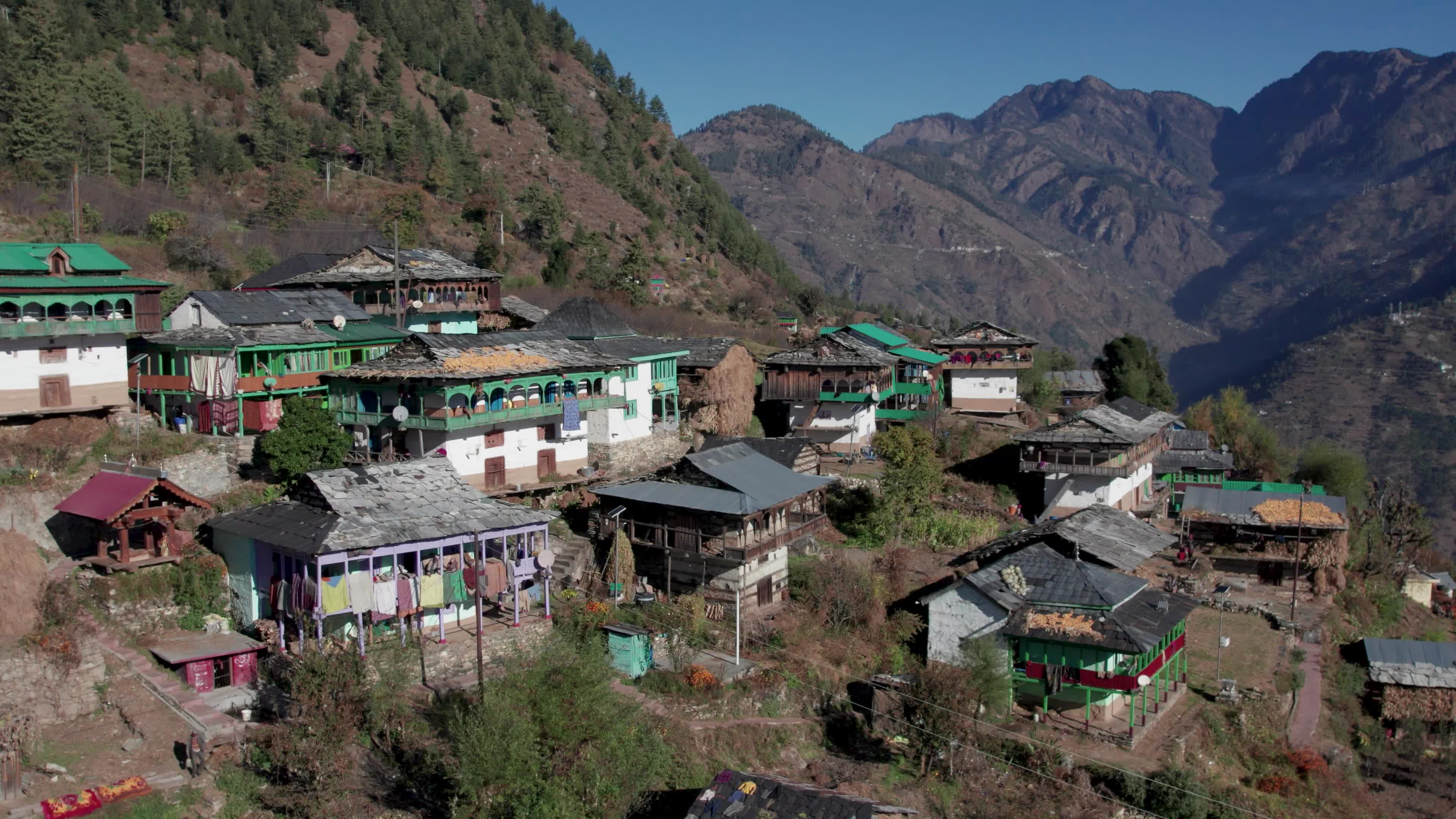 Remote Himalayan Village - Behlo: 4K video which gives a Rare Glimpse into the Simple Life of the Himalayan Village with Traditional Houses 