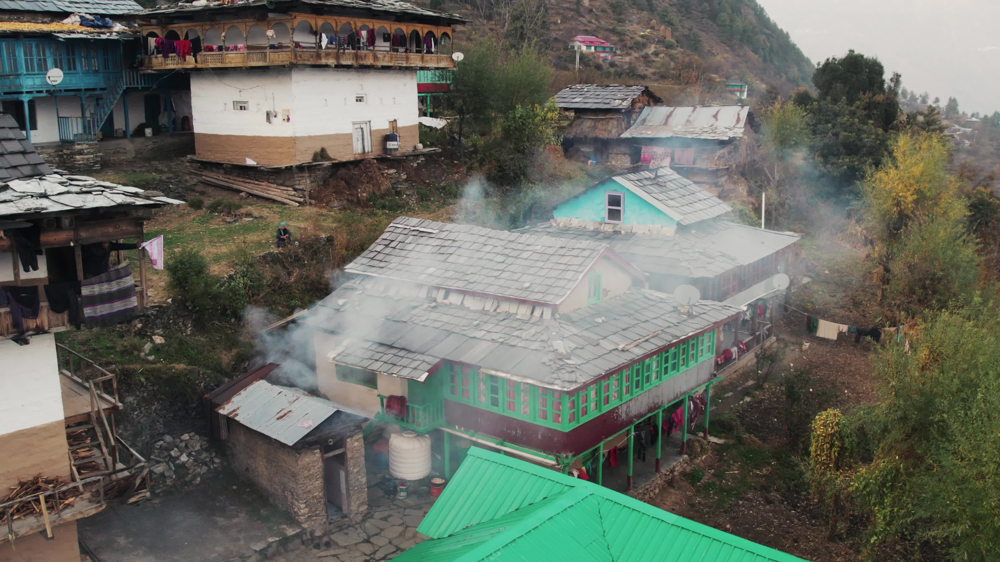 Remote Himalayan Village - Behlo: 4K video which gives a Rare Glimpse into the Simple Life of the Himalayan Village with Traditional Houses 