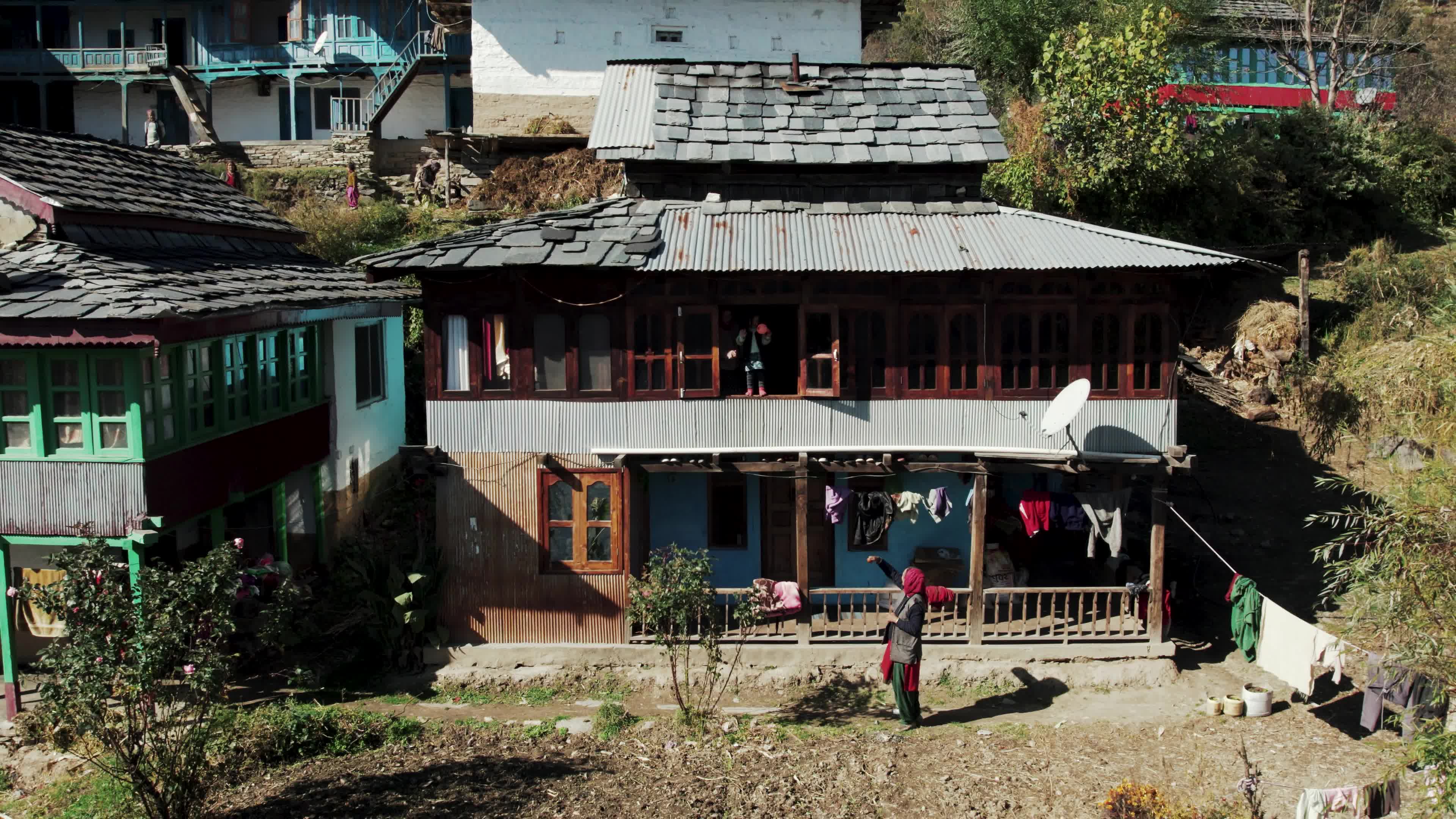 Remote Himalayan Village - Behlo: 4K video which gives a Rare Glimpse into the Simple Life of the Himalayan Village with Traditional Houses 