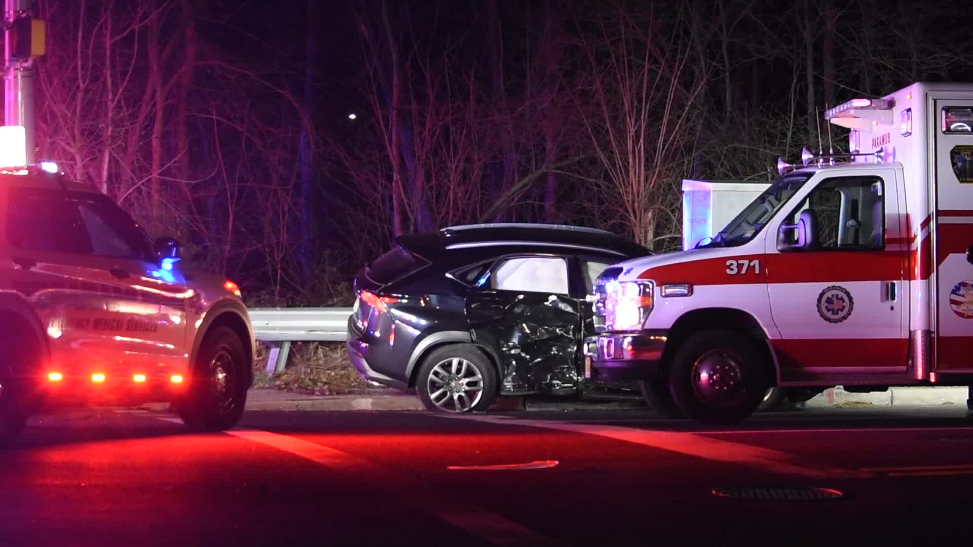 NJ: Police Pursuit And Crash In Paramus; Suspects In Custody