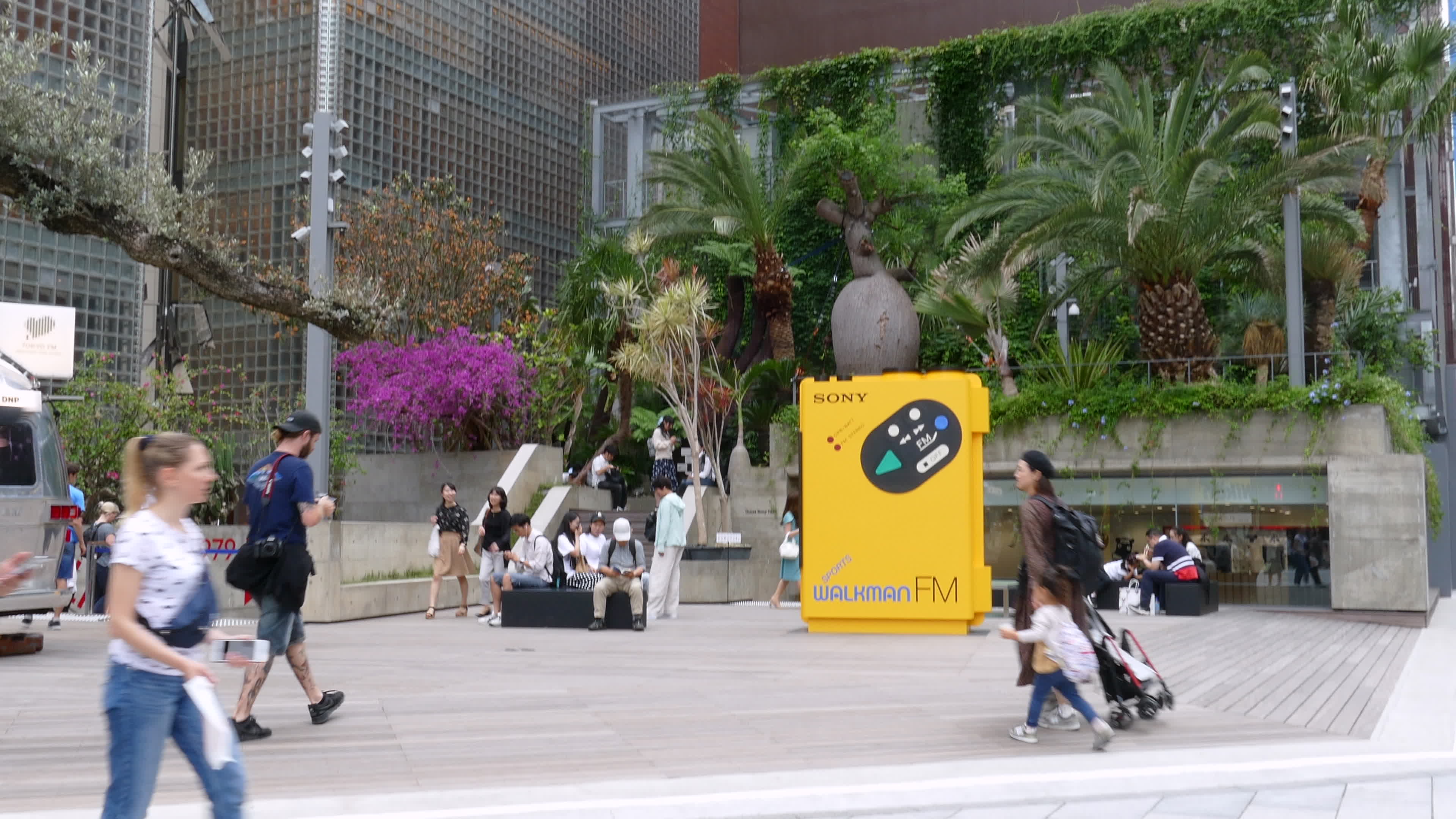 Sony celebrates the 40th anniversary of Walkman in Ginza
