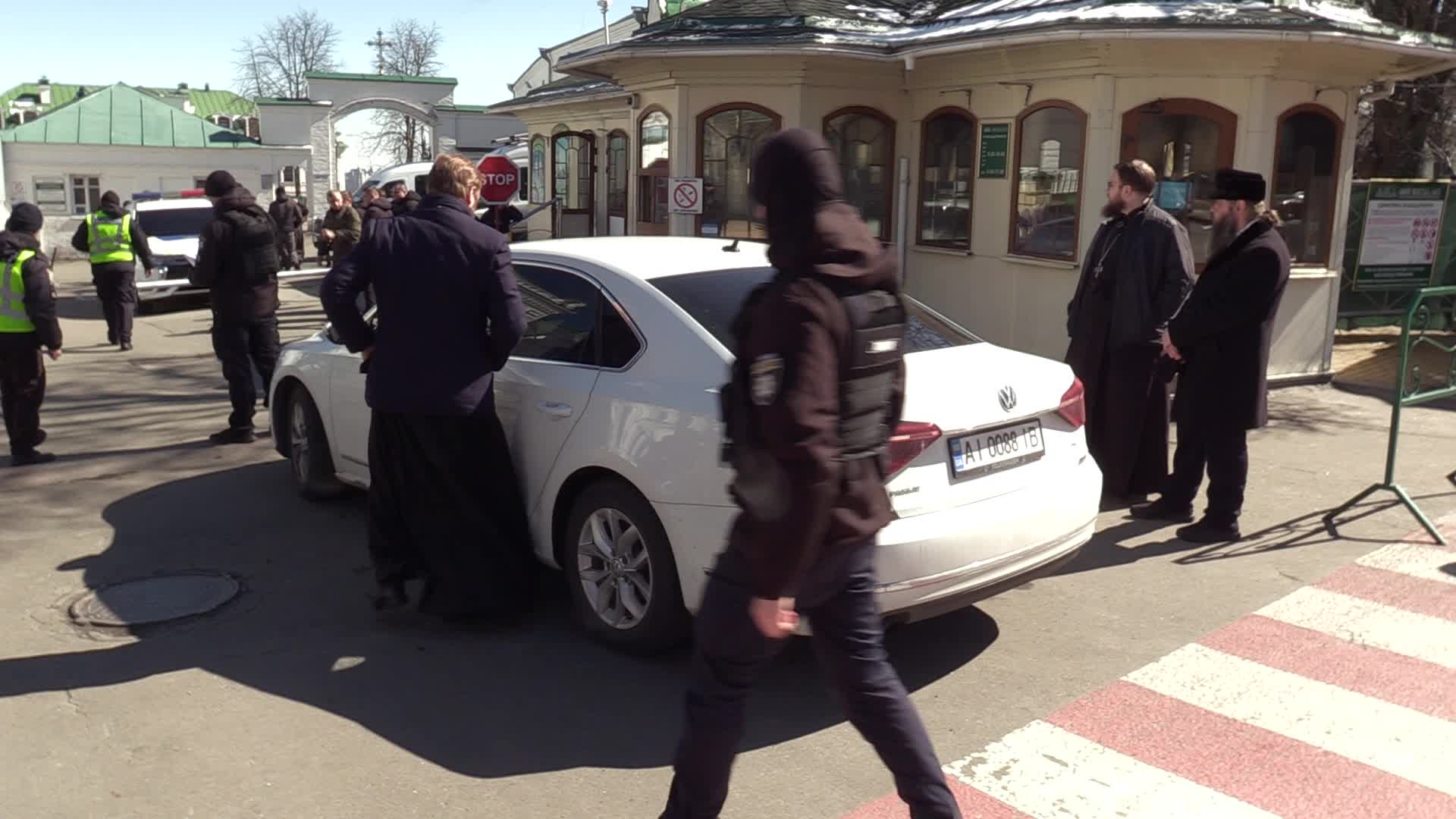 Faithful Block Entry At The Kyiv-Pechersk Lavra Despite Lease Agreement Expired In Kyiv, Amid Russia's Invasion Of Ukraine