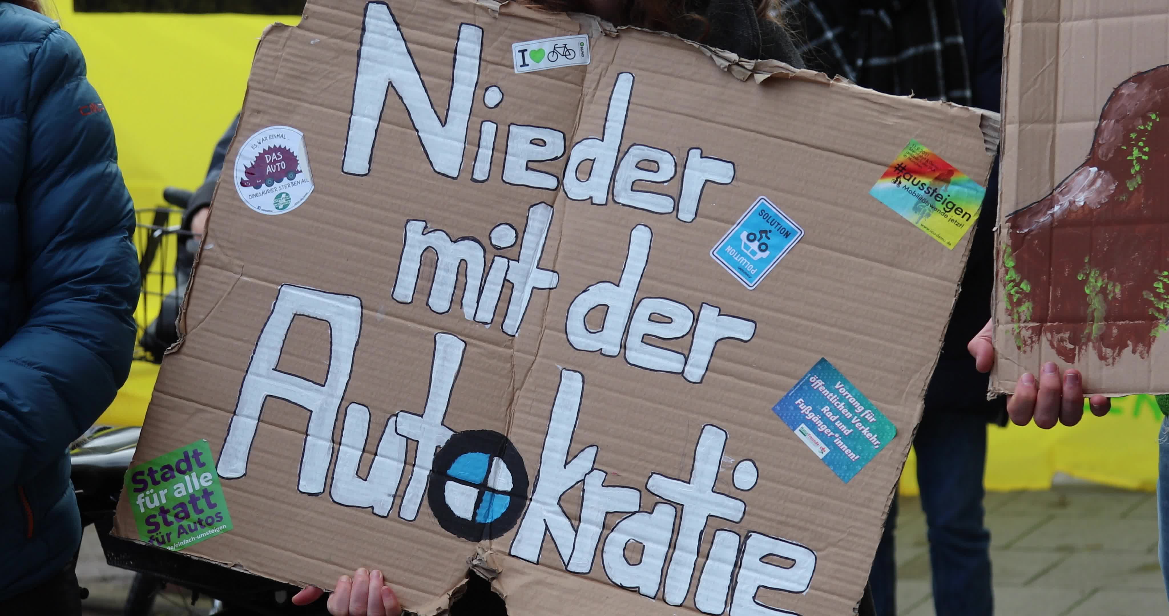 Munich: Fridays for Future protests against the decisions of the German coalition comitee