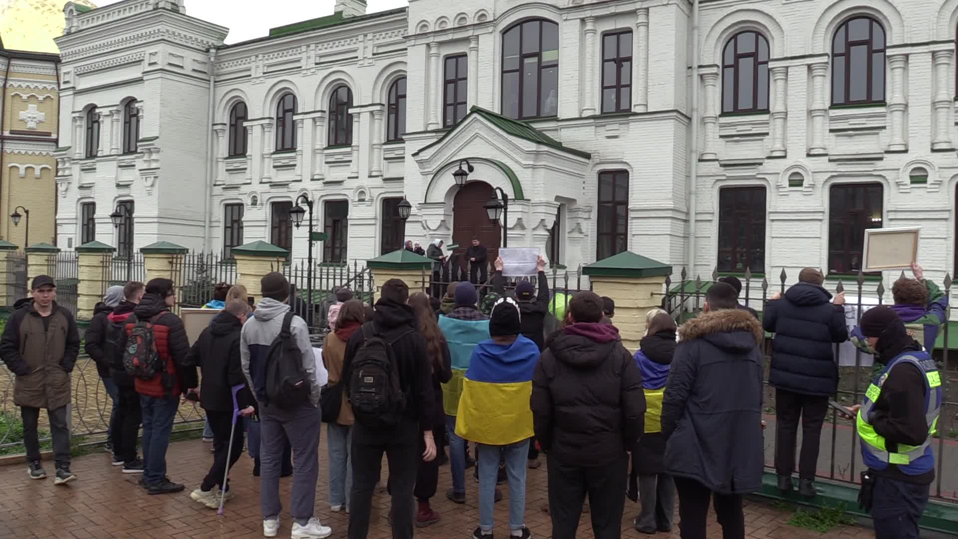 A rally of Ukrainian activists demanding to priests of the Ukrainian Orthodox Church accused of being linked to the Russian Orthodox Church leave the Kyiv Pechersk Lavra in Kyiv.