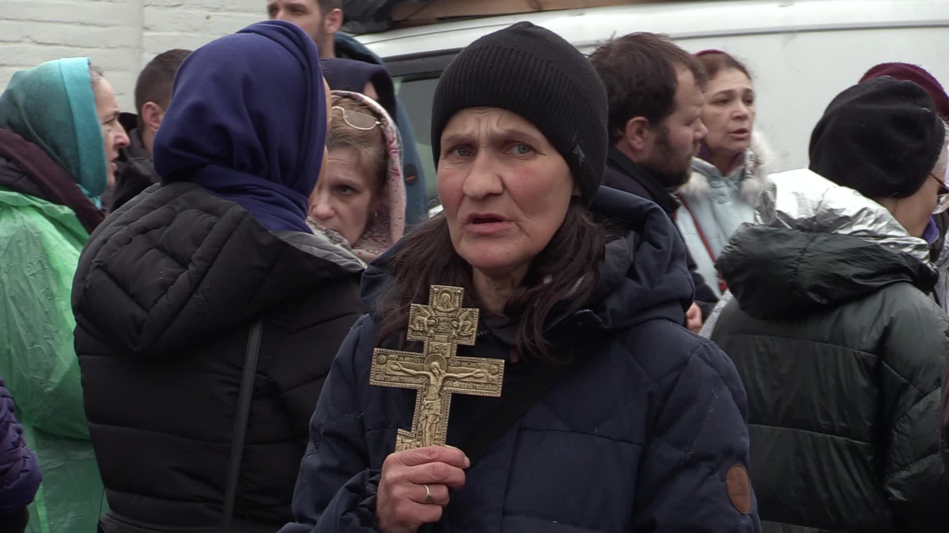 A rally of Ukrainian activists demanding to priests of the Ukrainian Orthodox Church accused of being linked to the Russian Orthodox Church leave the Kyiv Pechersk Lavra in Kyiv.