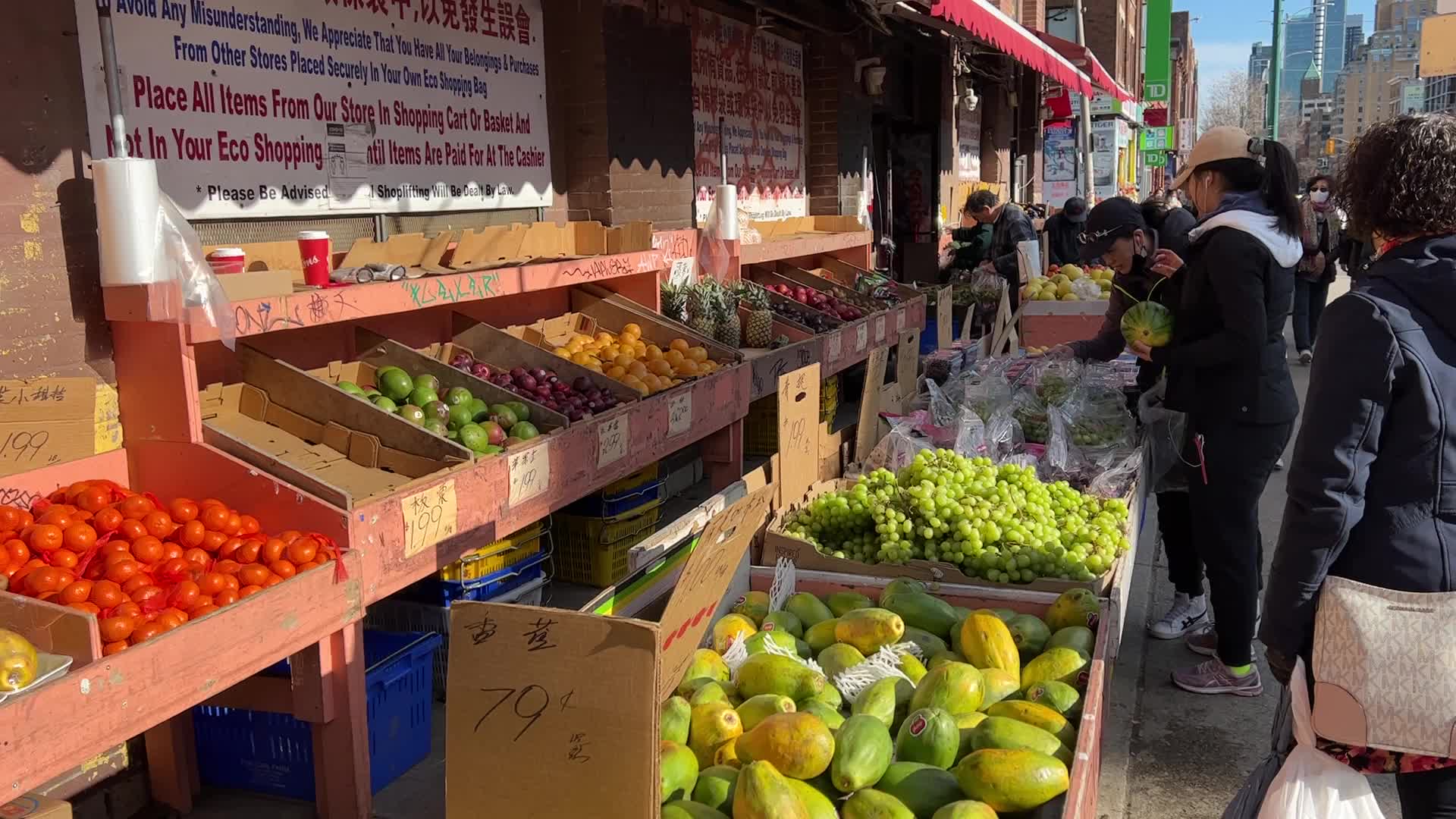 Daily life in Chinatown