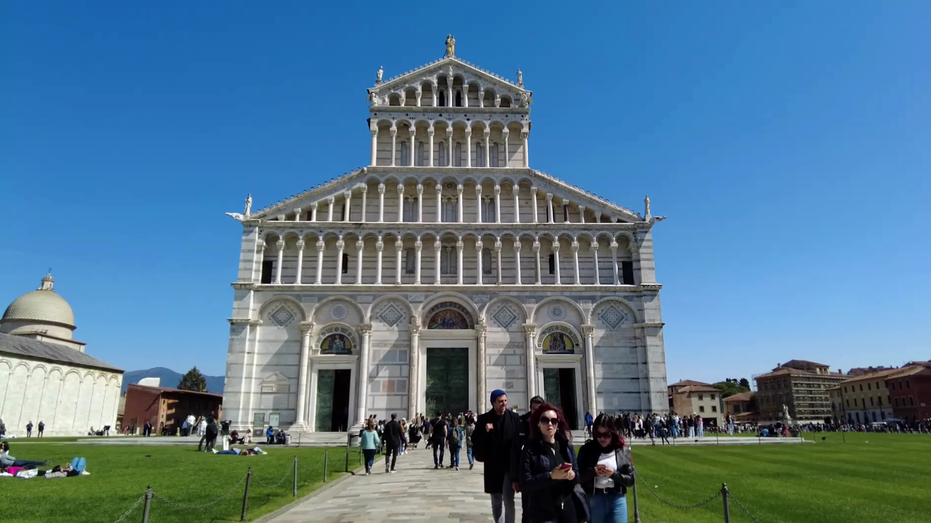 Daily Life In Pisa