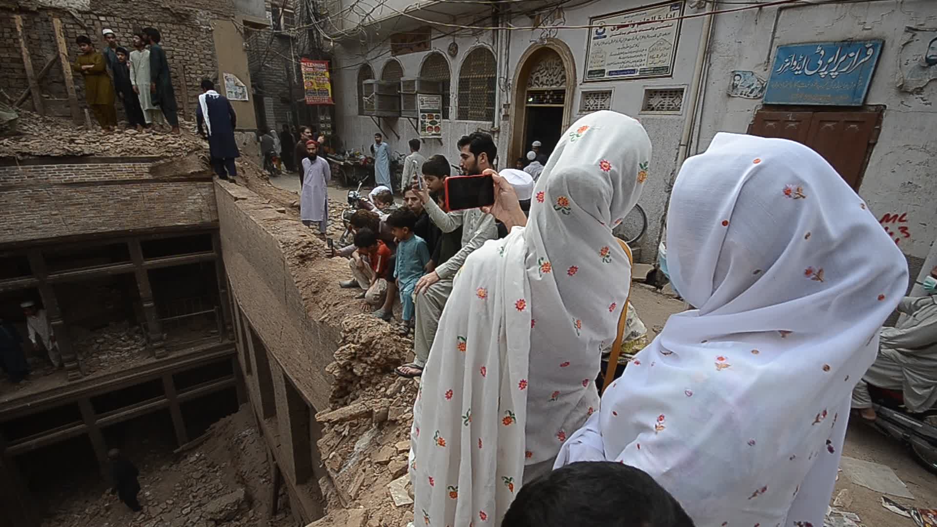 100-year-old house discovered from the rubble of a house in Peshawar