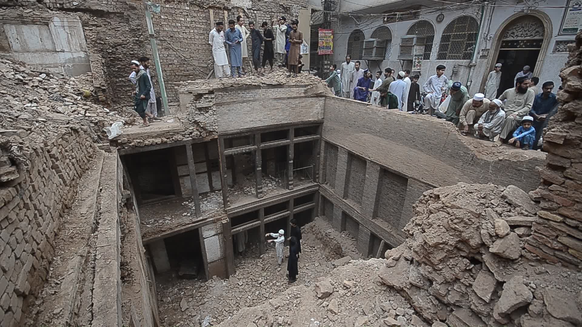 100-year-old house discovered from the rubble of a house in Peshawar