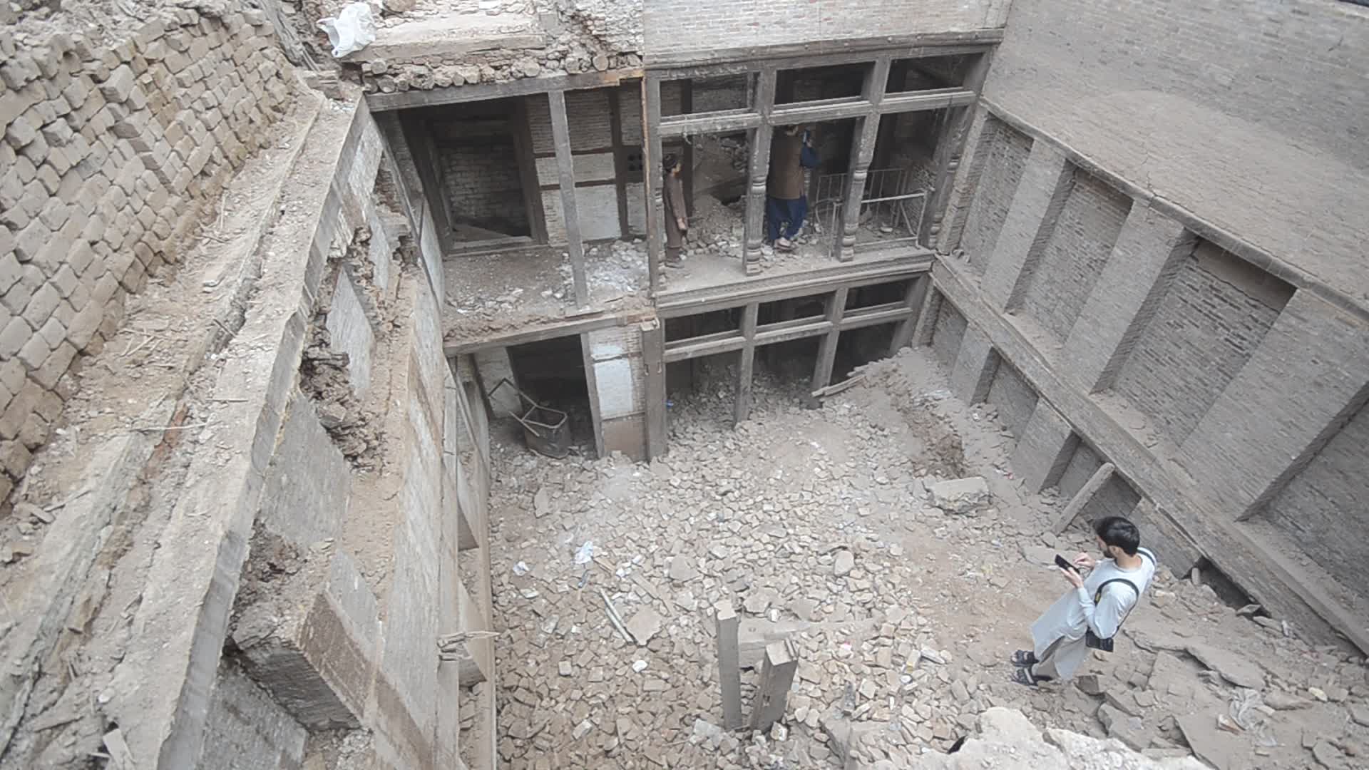 100-year-old house discovered from the rubble of a house in Peshawar
