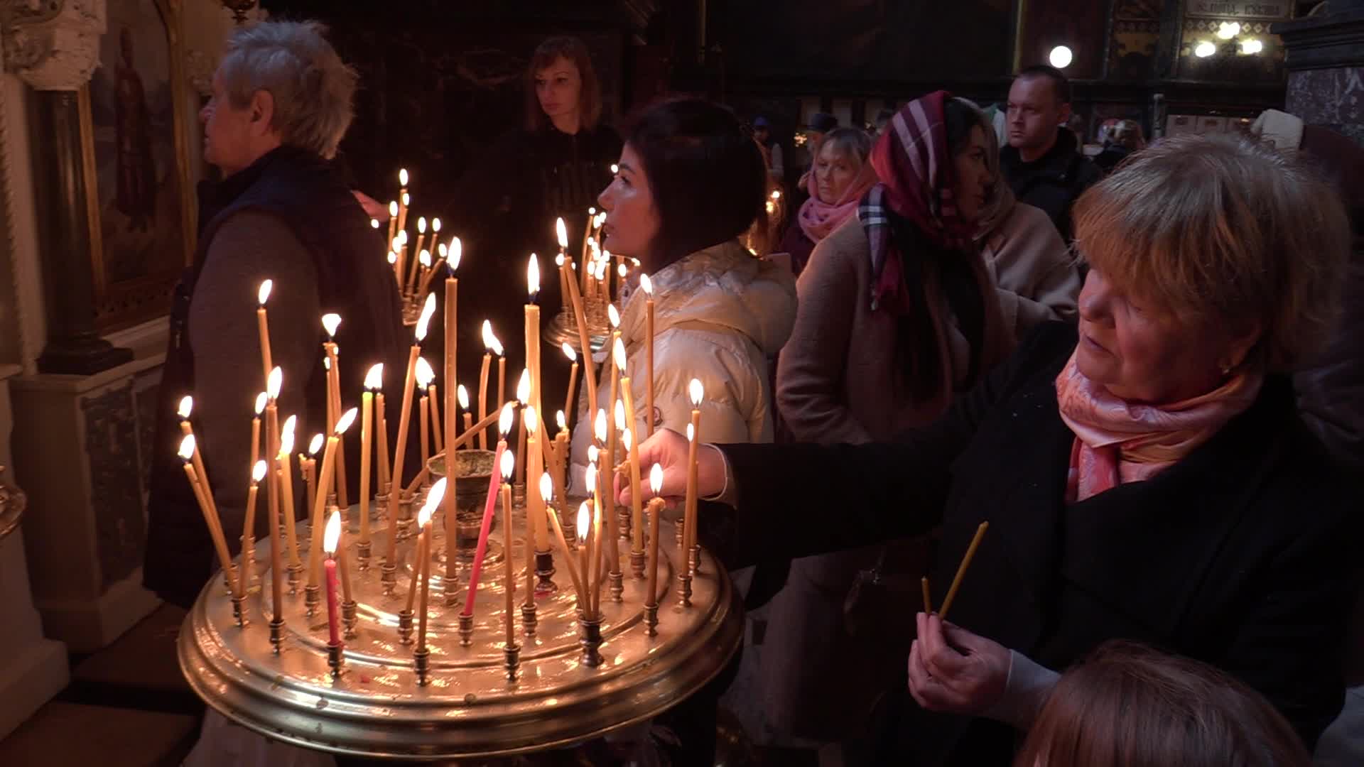 Orthodox Easter in Kyiv, amid Russian invasion of Ukraine
