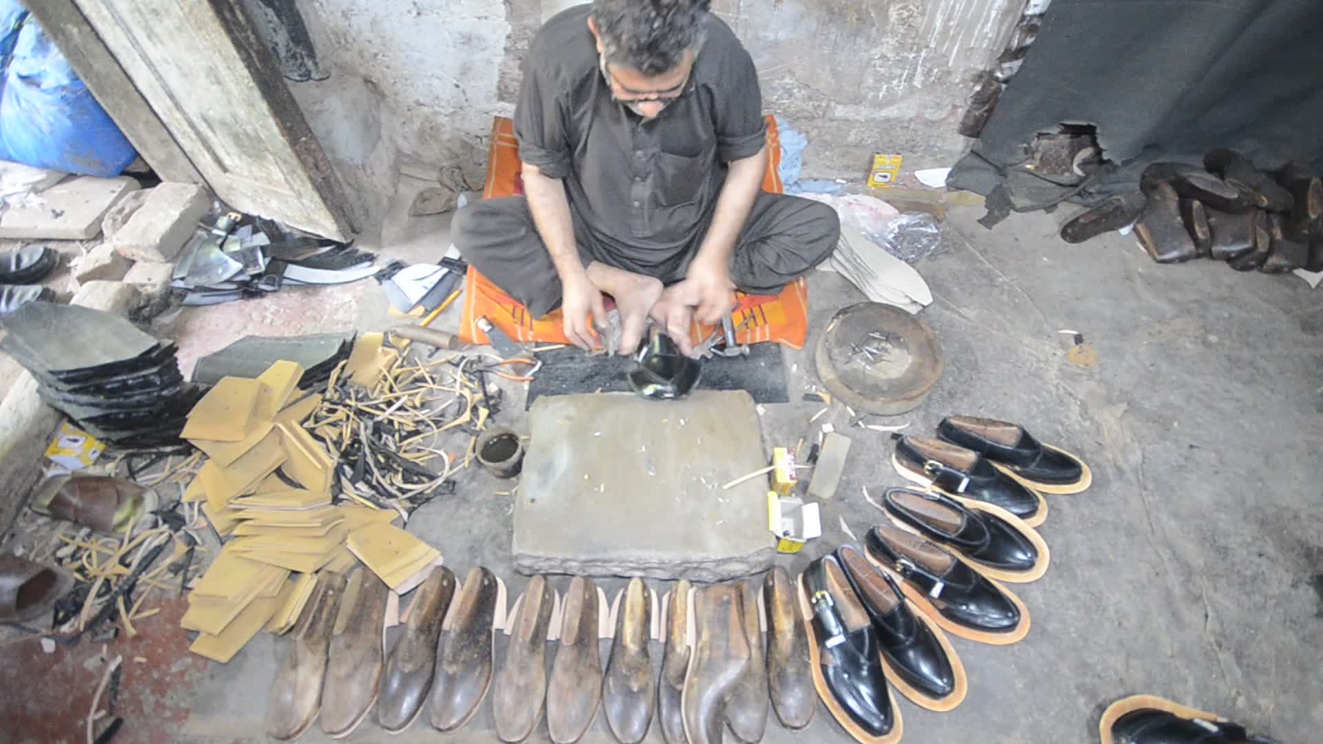 Eid al-Fitr preparations in Pakistan
