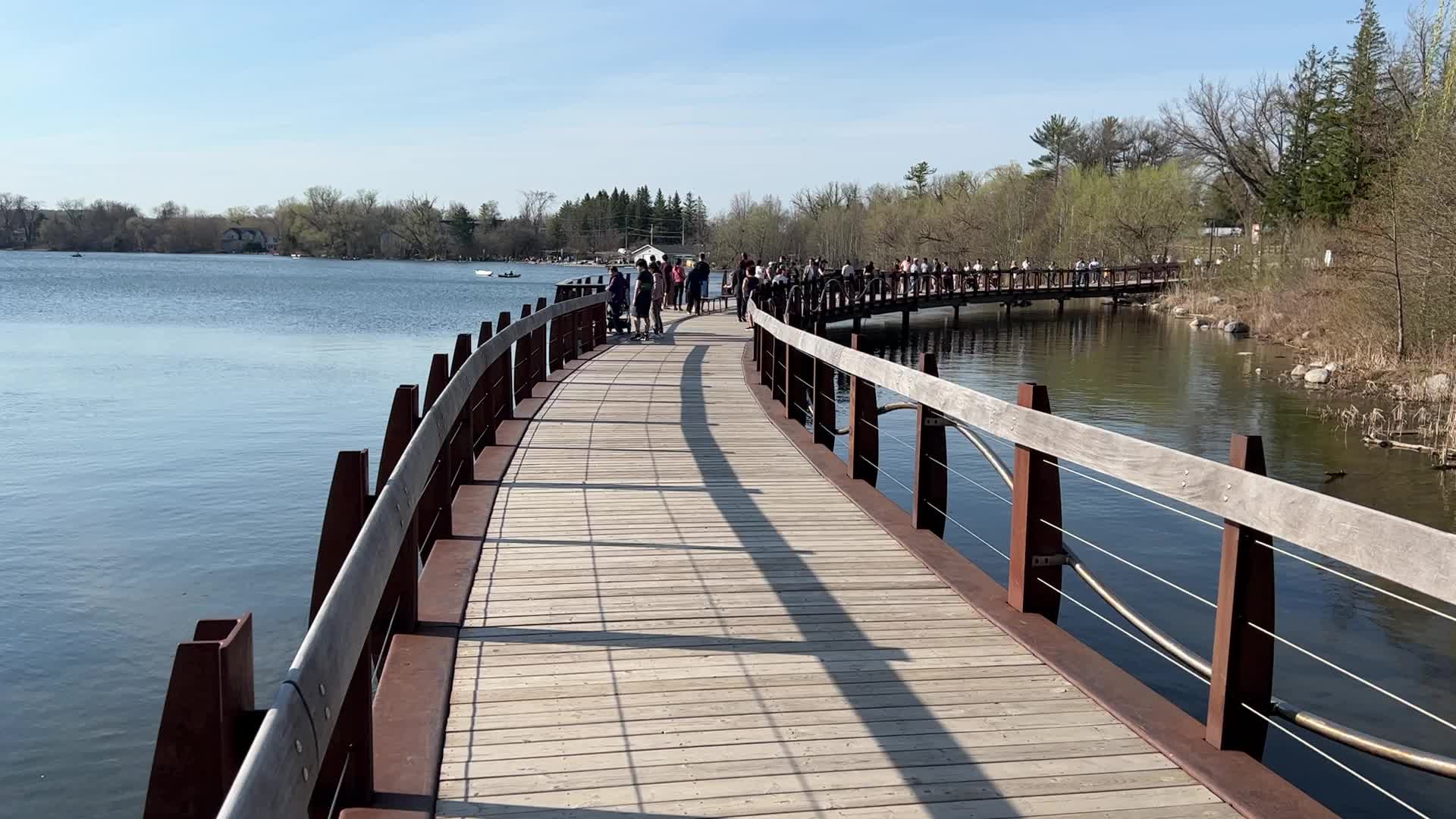 Daily life along Lake Wilcox