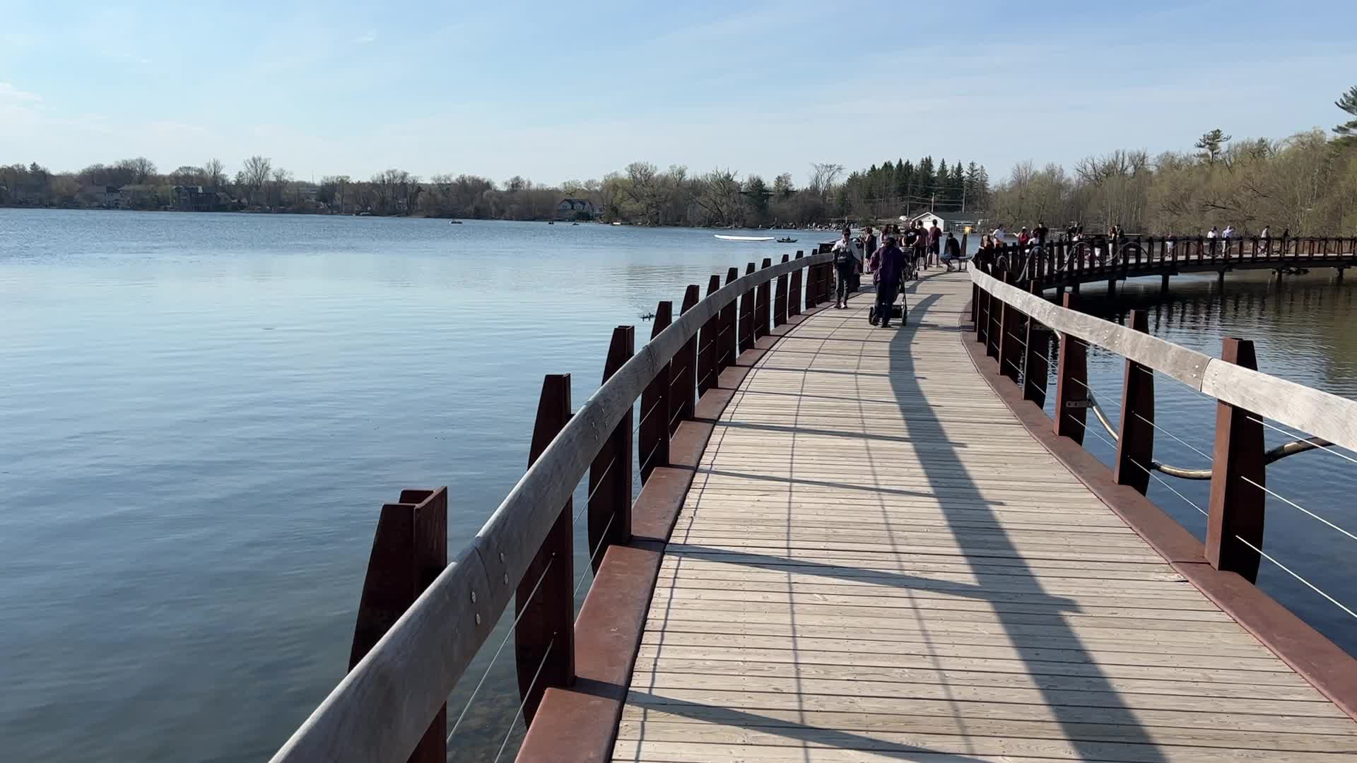 Daily life along Lake Wilcox