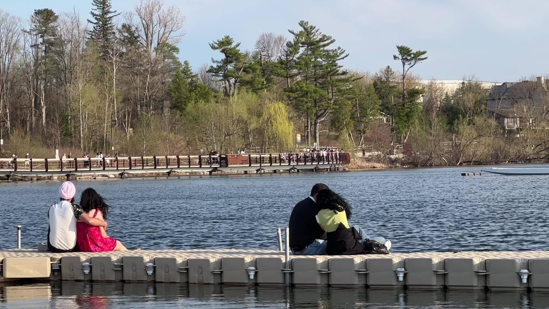 Daily life along Lake Wilcox
