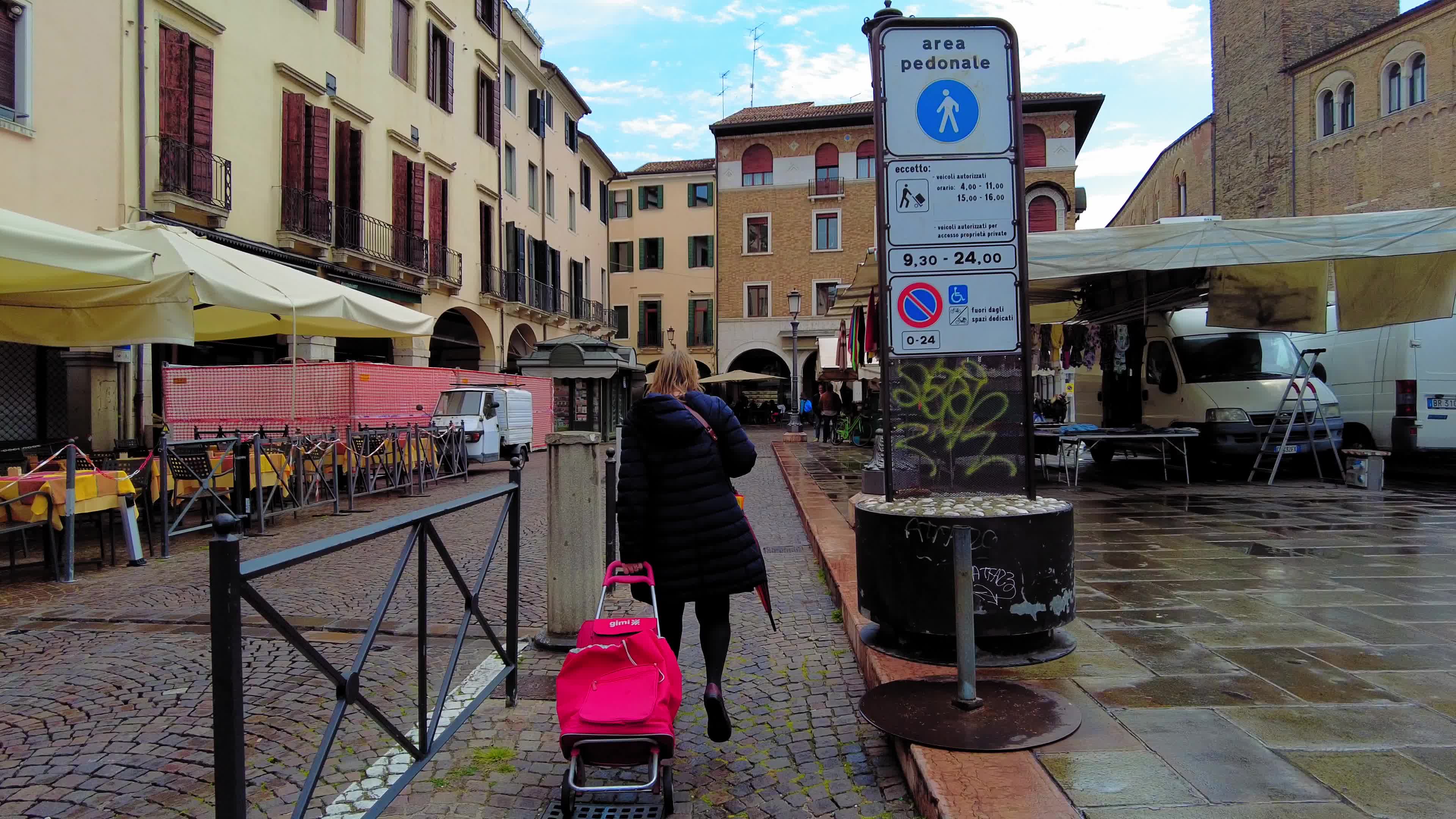 Daily Life In Padua, Italy