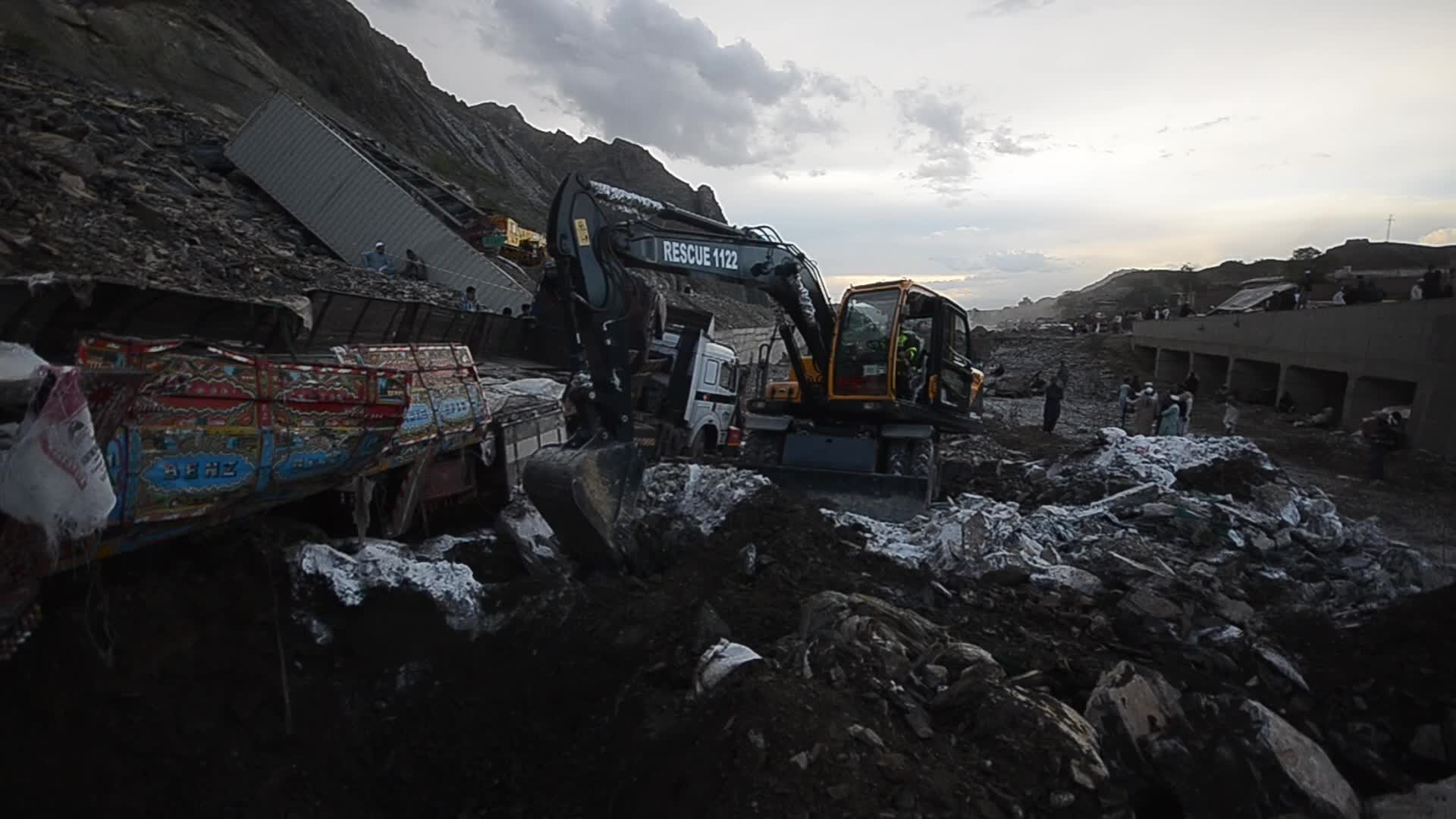 Massive landslide in Pakistan buries trucks near Afghan border, at least 4 killed 