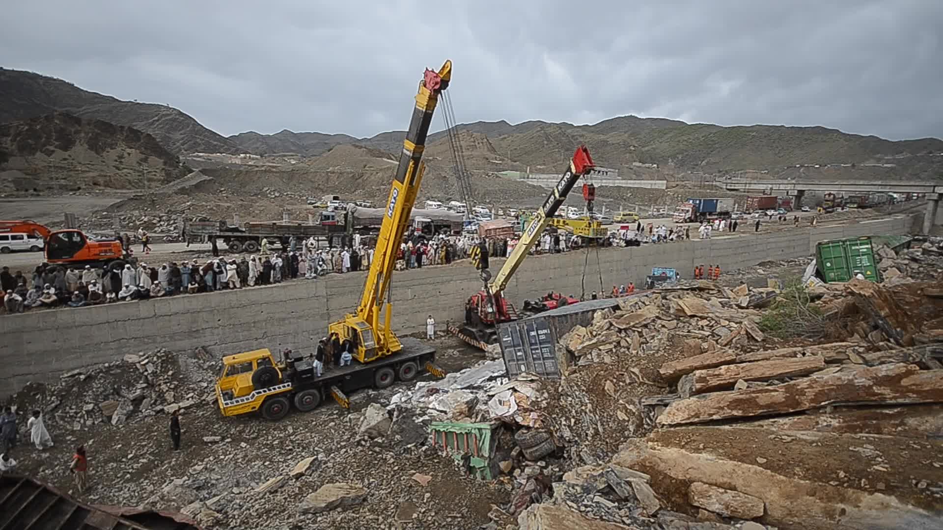 Massive landslide in Pakistan buries trucks near Afghan border, at least 4 killed 