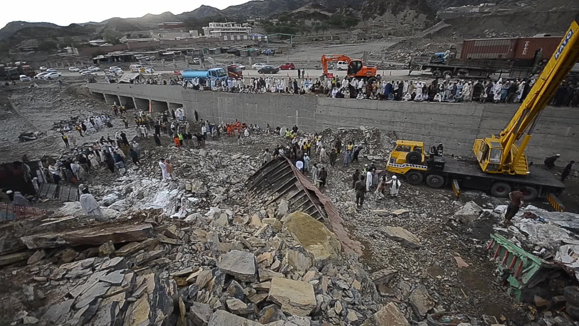 Massive landslide in Pakistan buries trucks near Afghan border, at least 4 killed 