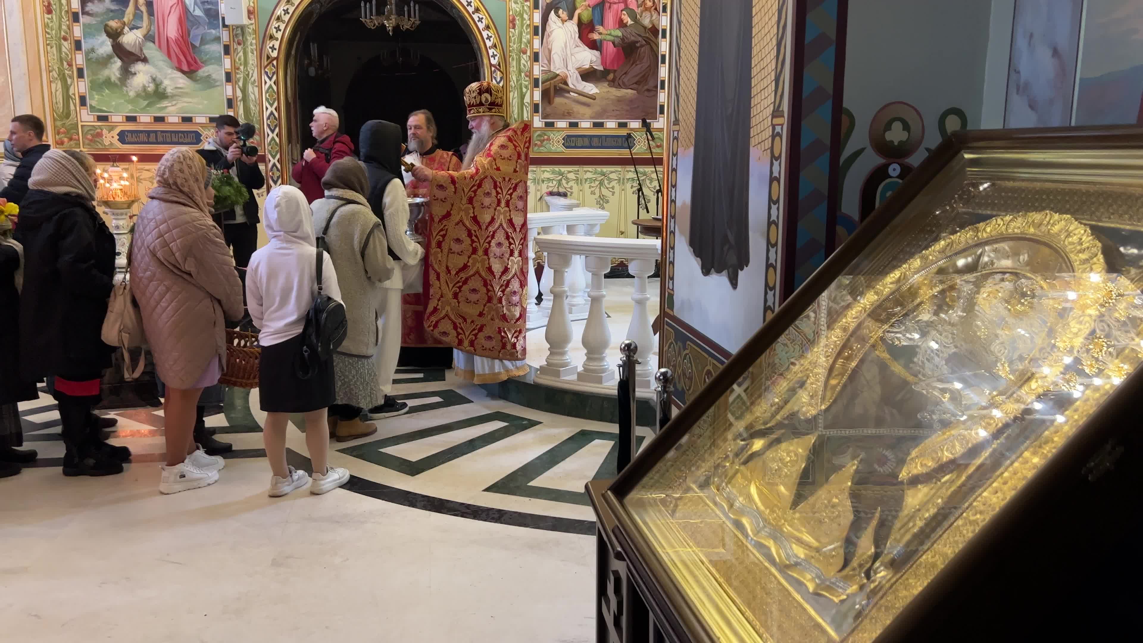 Orthodox Easter Service At The Pechersk Lavra In Kyiv