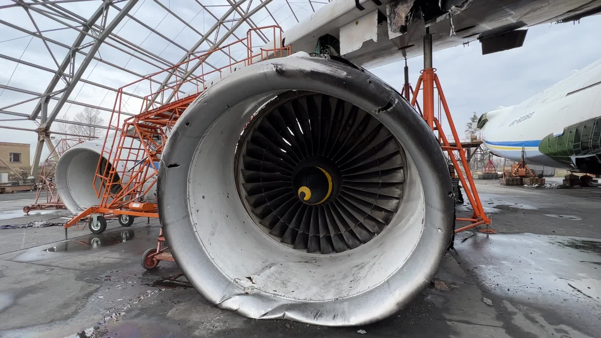 Dismantling of the destroyed largest Ukrainian transport aircraft Antonov An-225 Mriya (Mriya) 