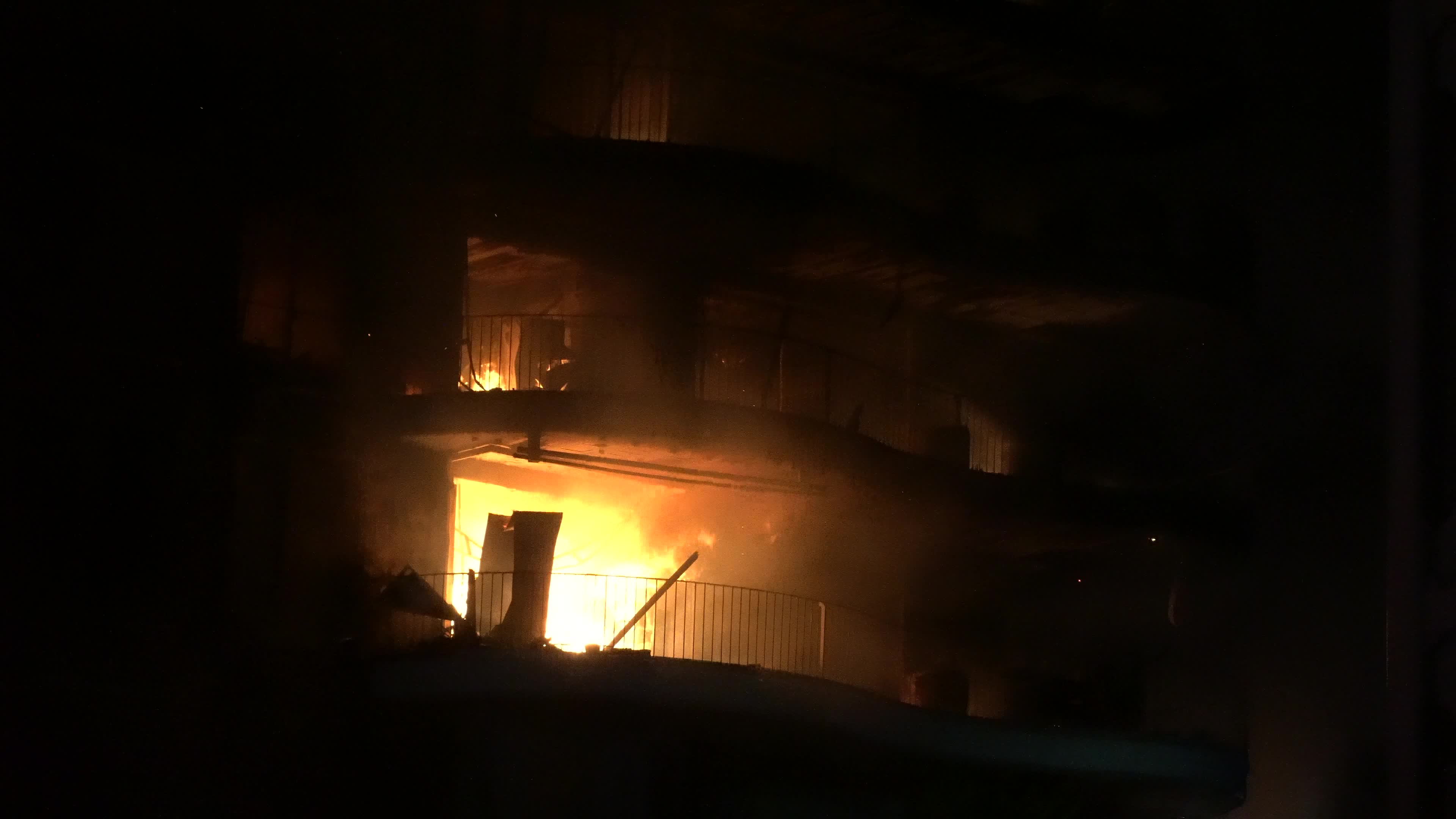 Big fire on a luxury site, Izmir, Turkey - 27 Apr 2023
