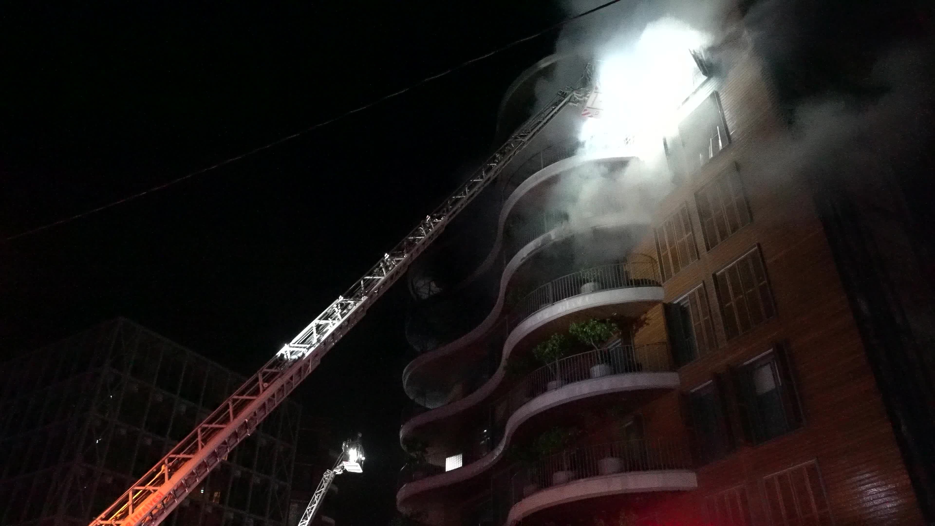 Big fire on a luxury site, Izmir, Turkey - 27 Apr 2023