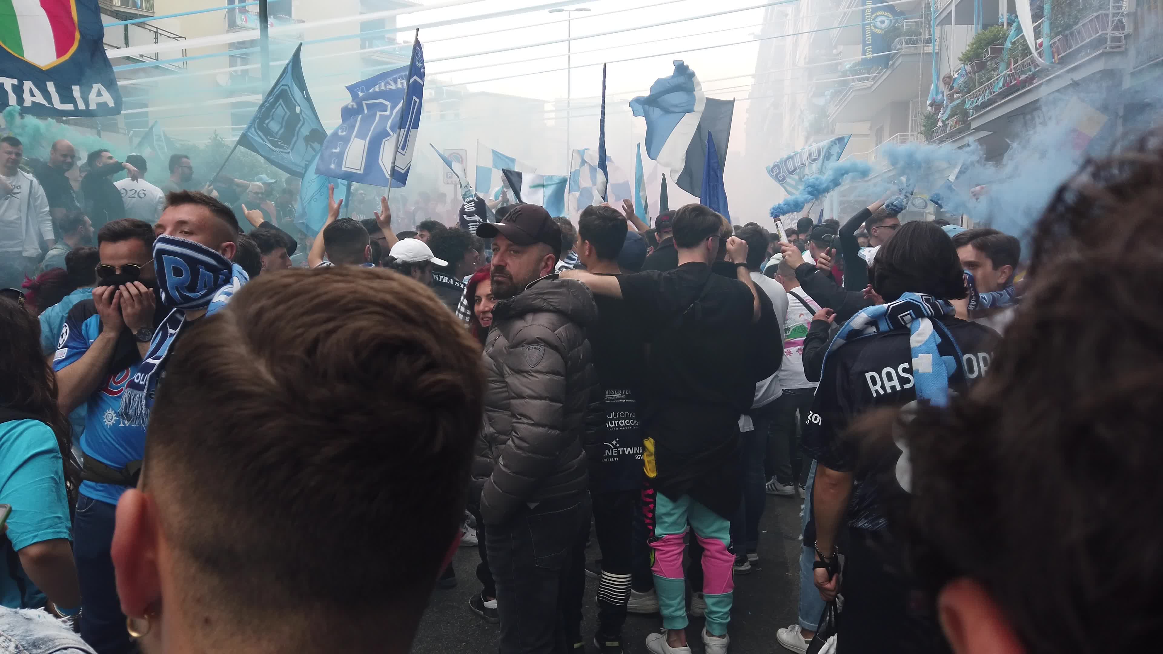 Napoli fans await SSC Napoli-Salernitana - Serie A