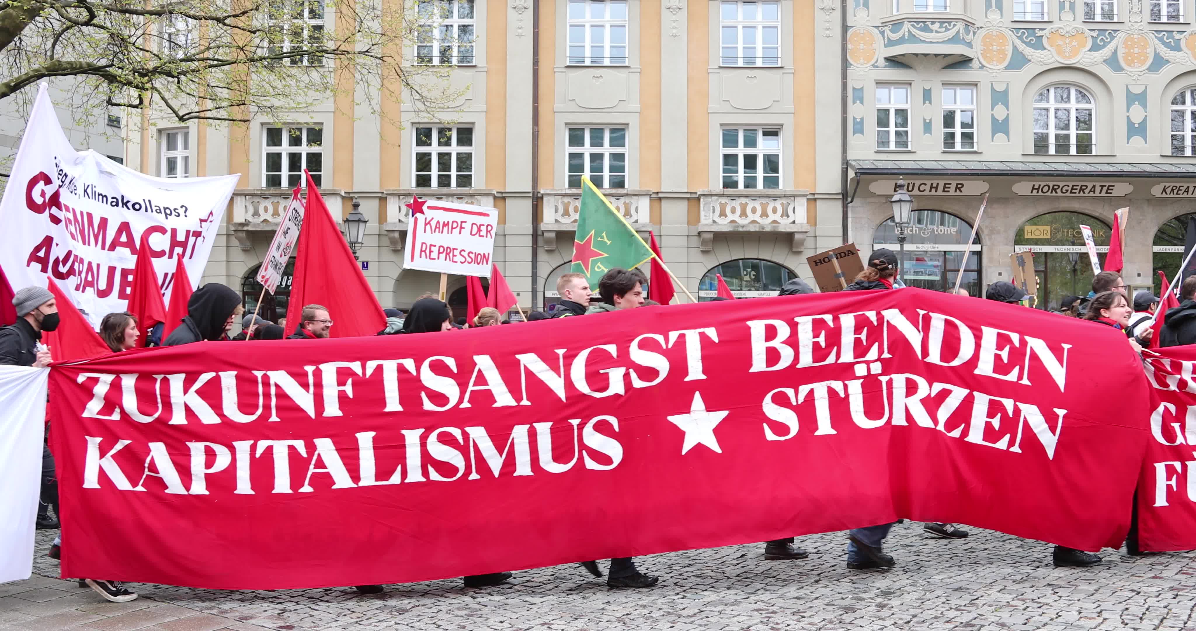 Anticapitalist Labor Day Demo in Munich