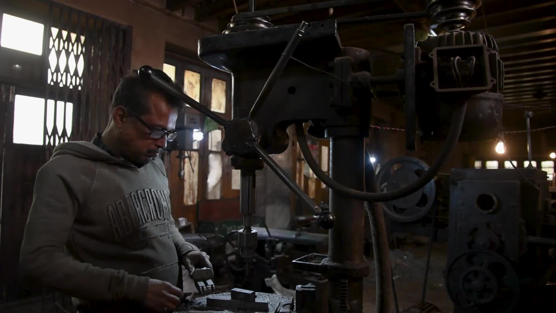Inside a Gun Factory in Srinagar, India 